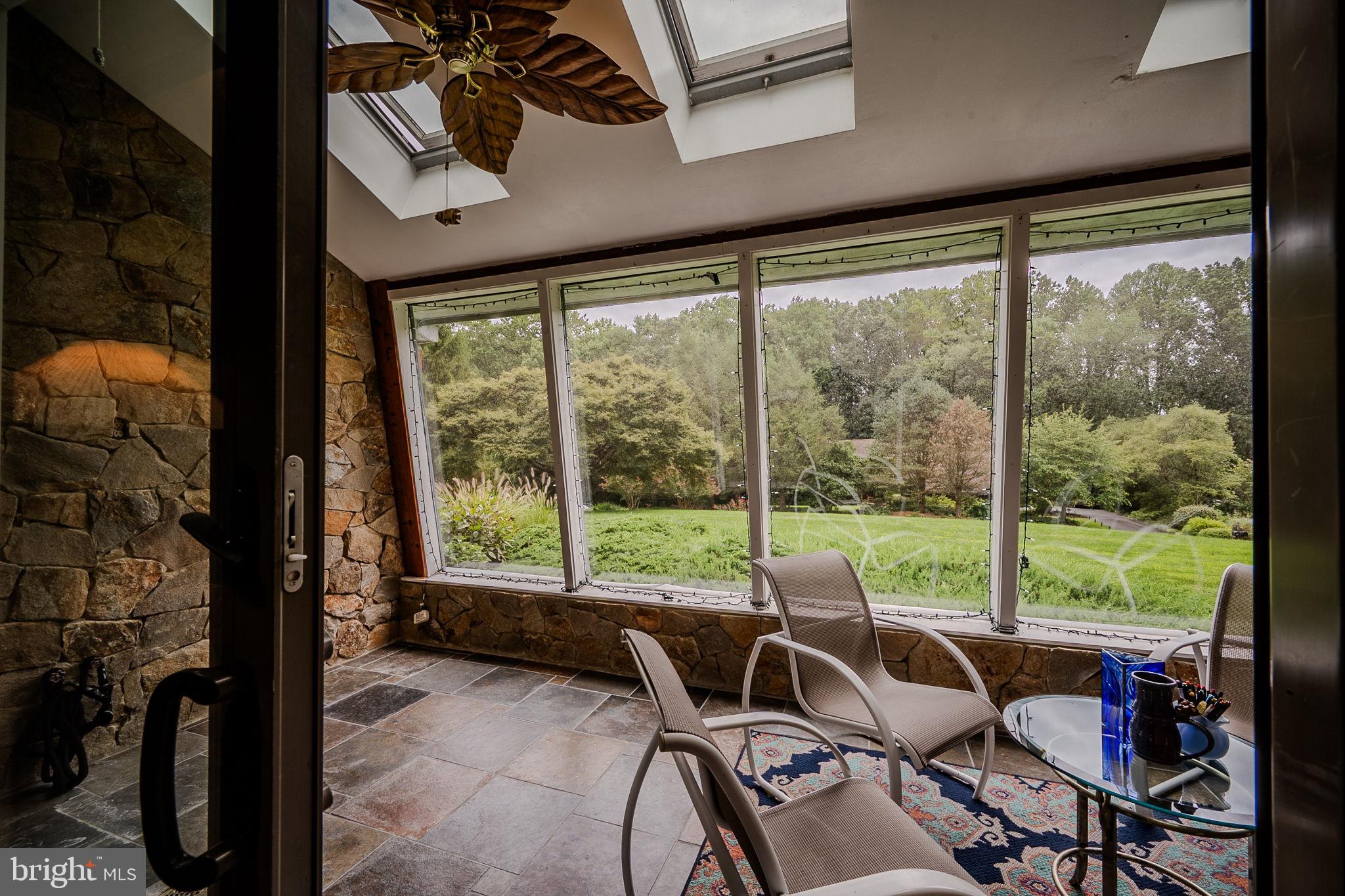 MORGAN HOLLOW - Residential