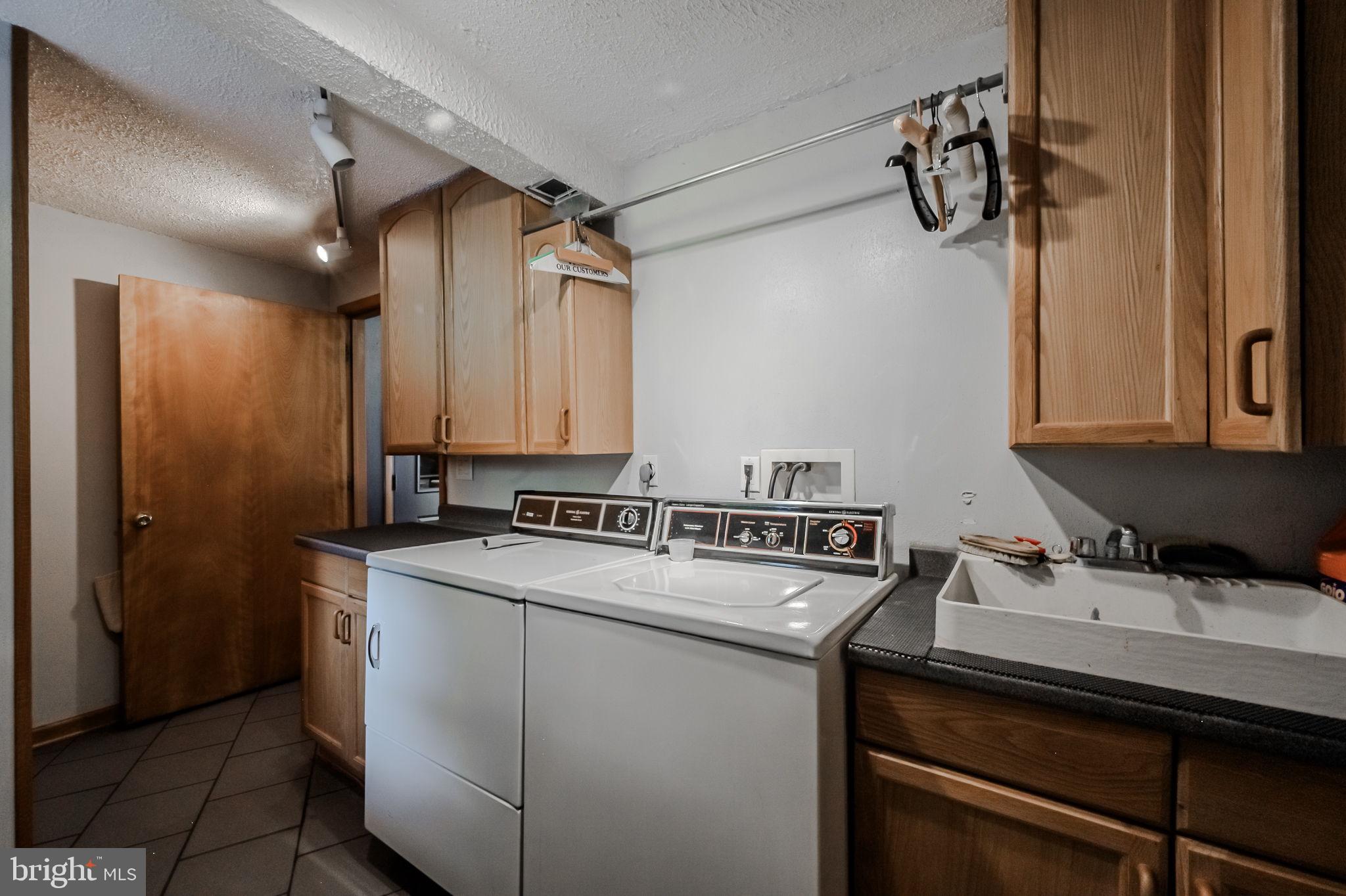 MORGAN HOLLOW - Residential