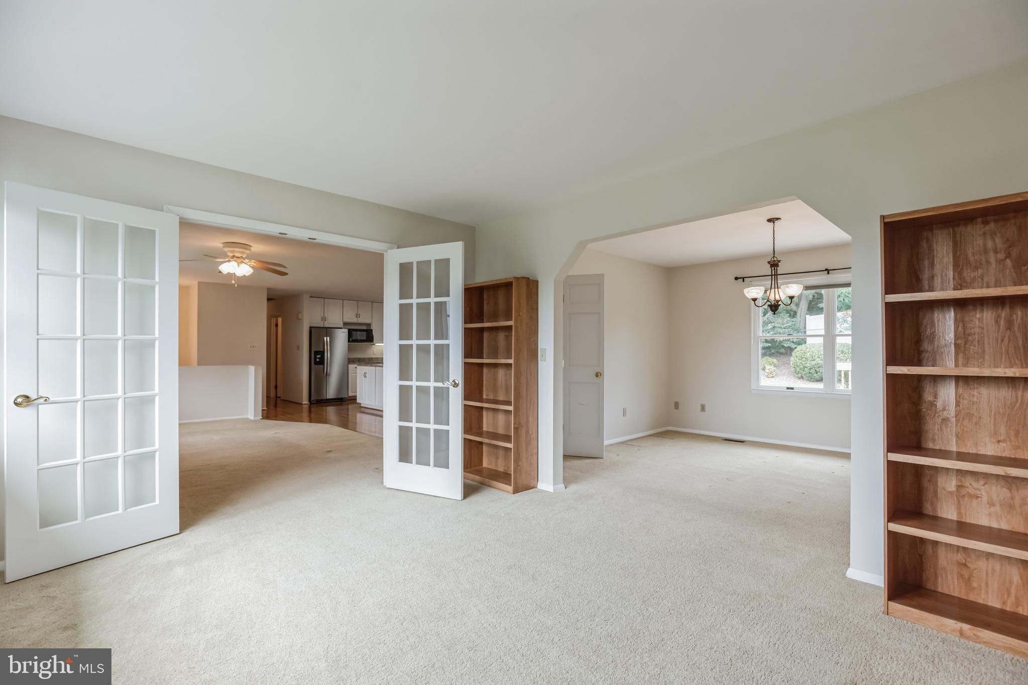 BRETON BAY ESTATES - Residential