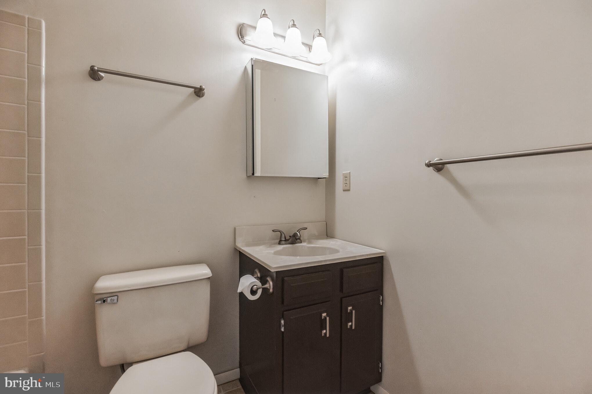 BRETON BAY ESTATES - Residential