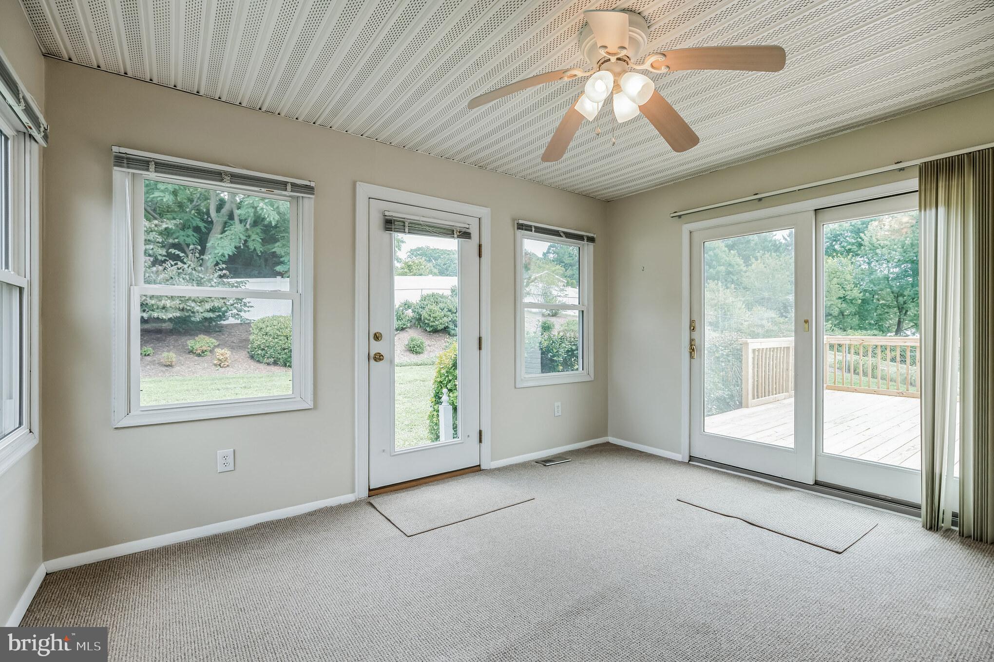 BRETON BAY ESTATES - Residential