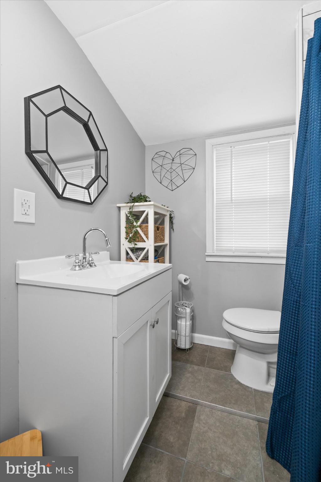 MIDVALE - Residential