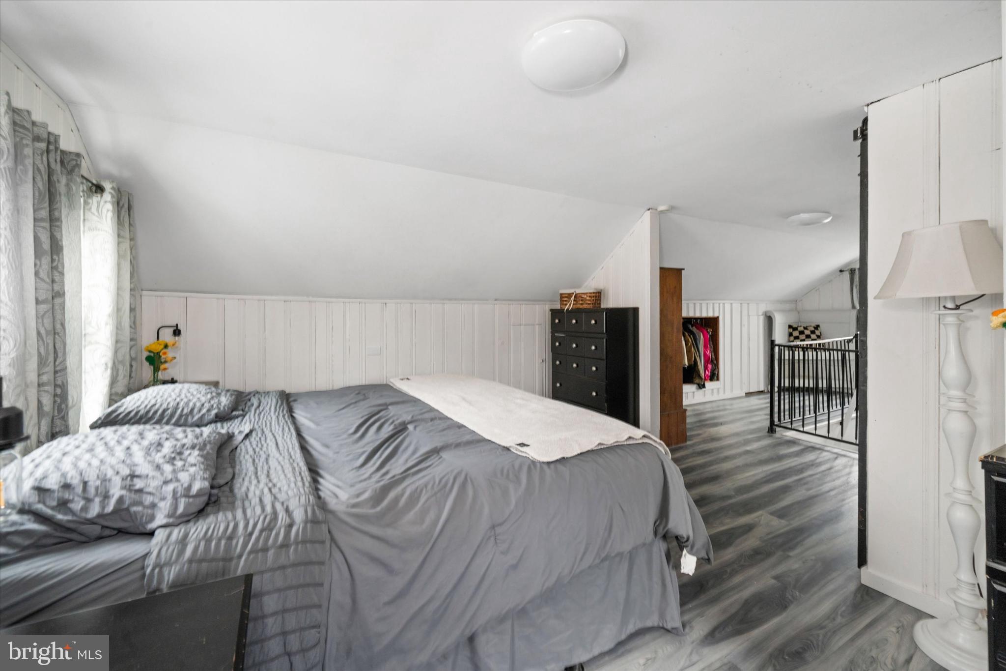 MIDVALE - Residential