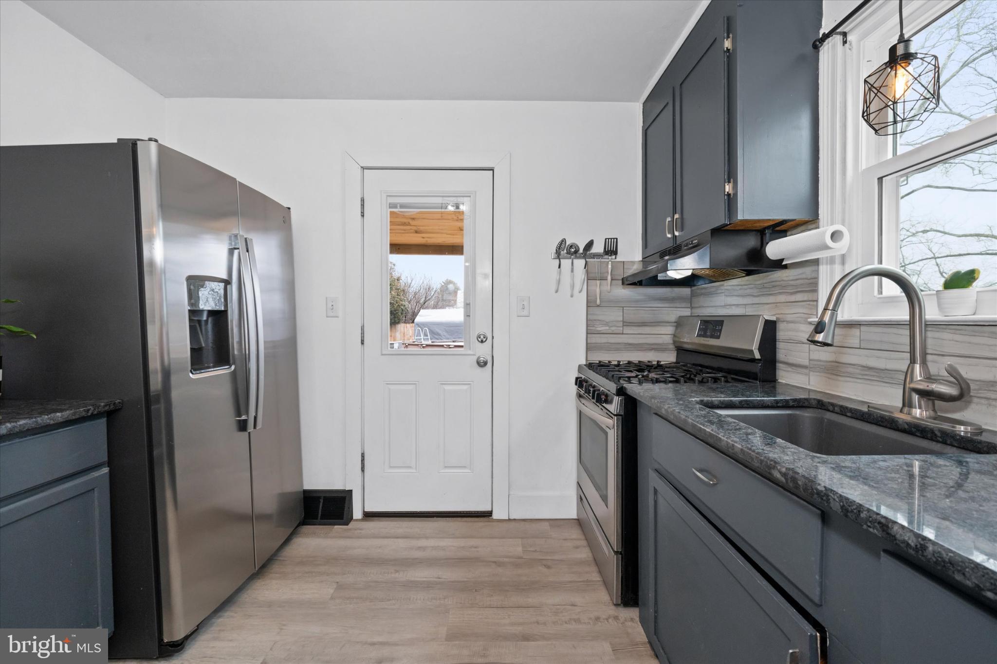 MIDVALE - Residential