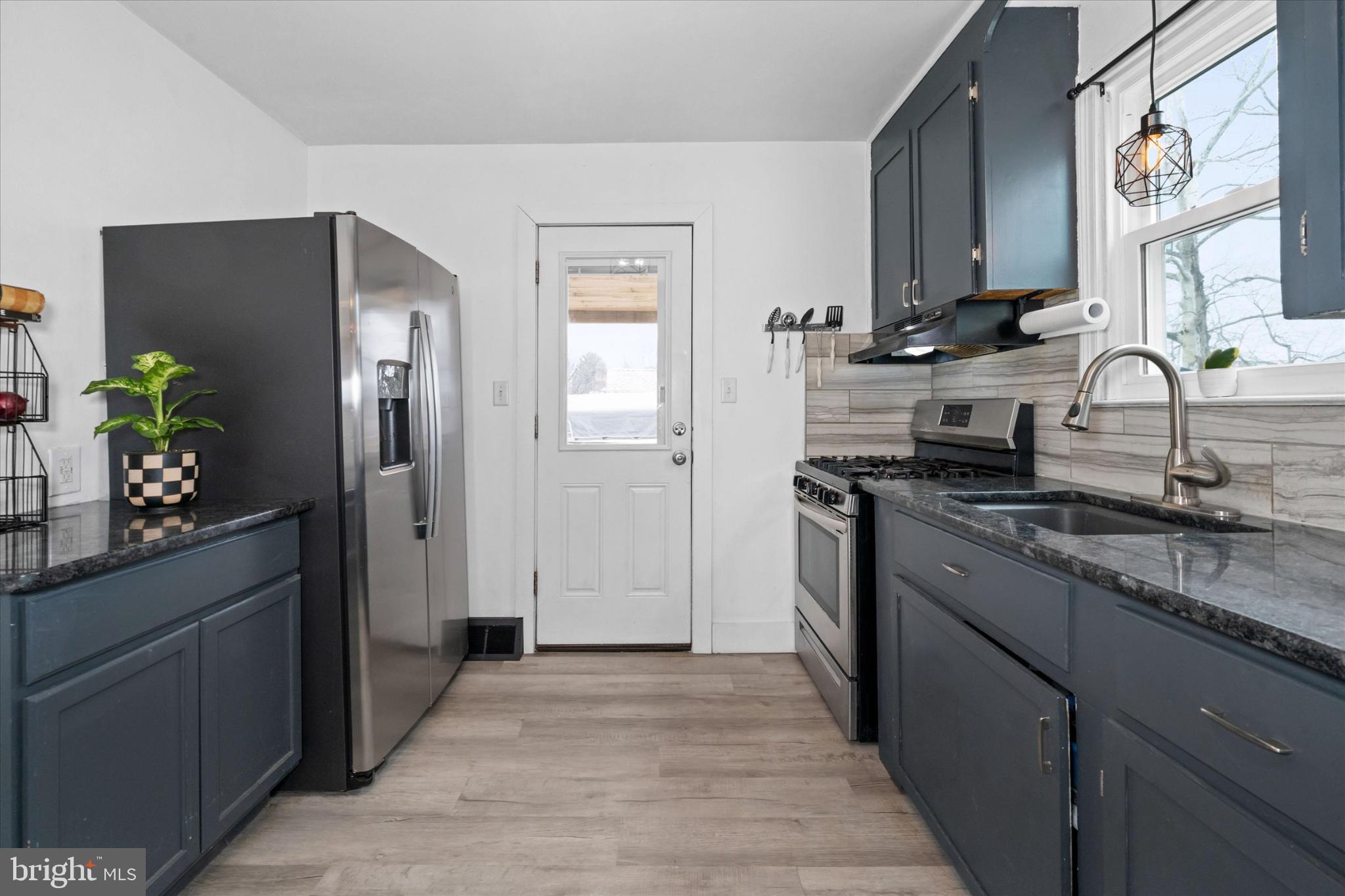 MIDVALE - Residential