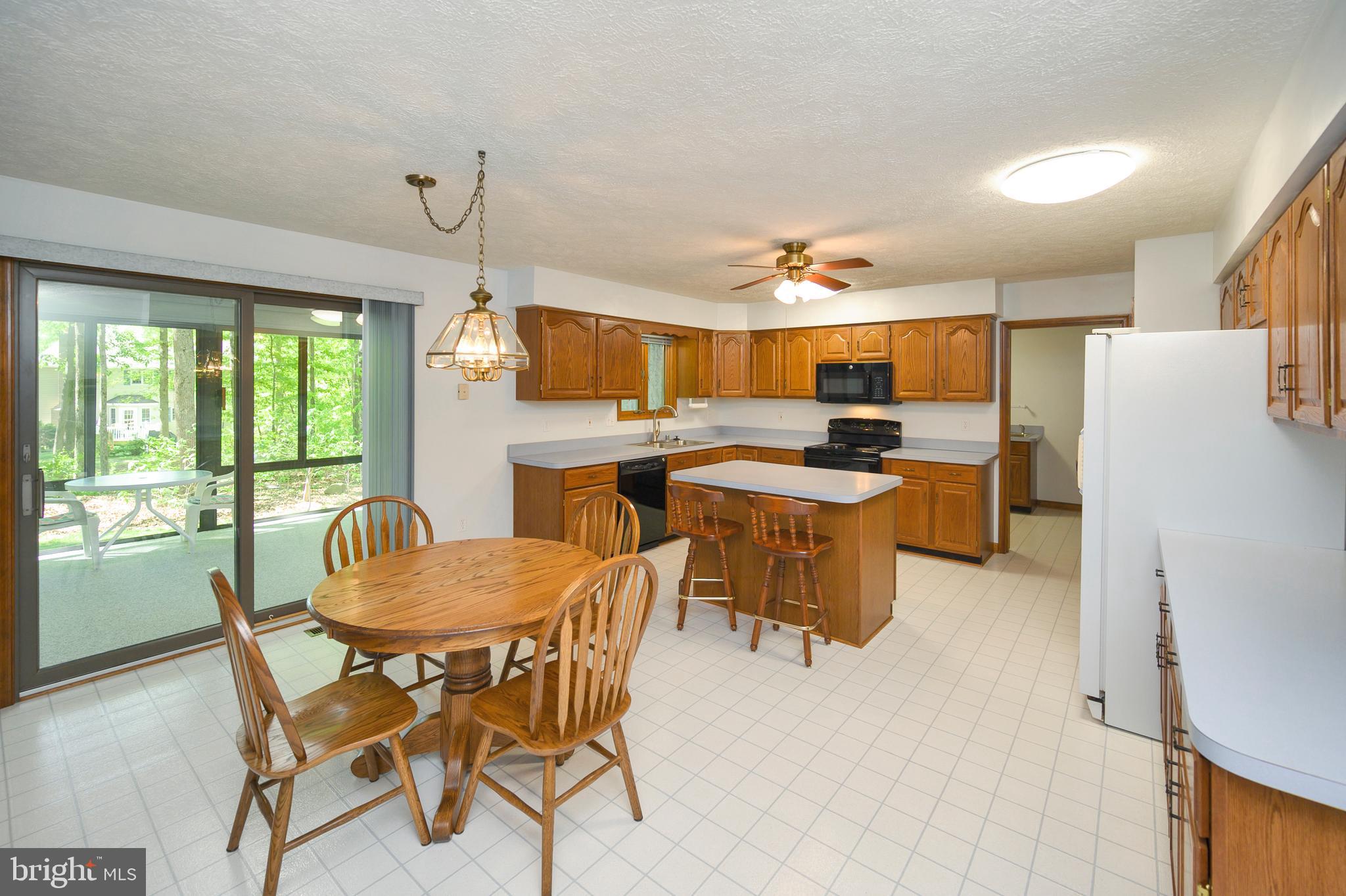 LAKE OF THE WOODS - Residential