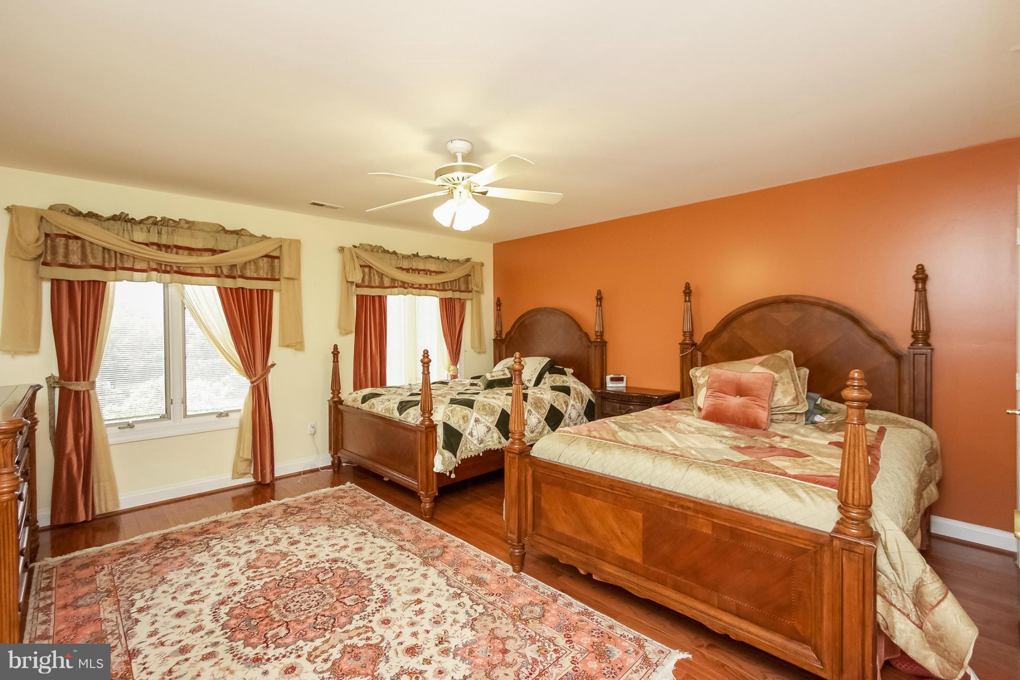 GRANBY WOODS - Residential