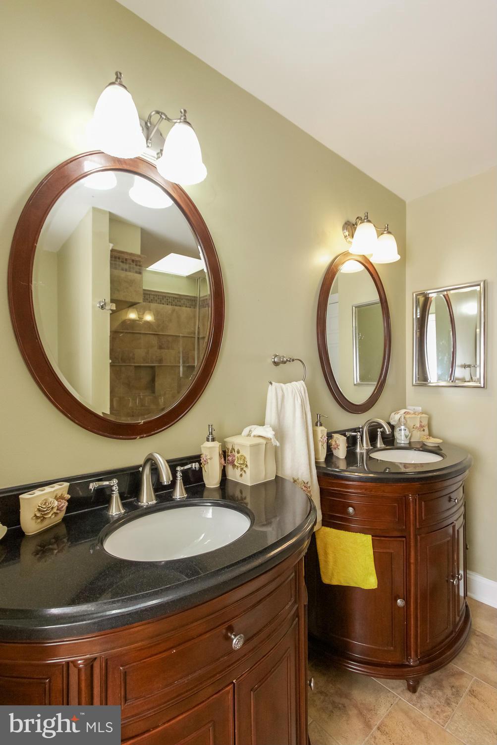 GRANBY WOODS - Residential