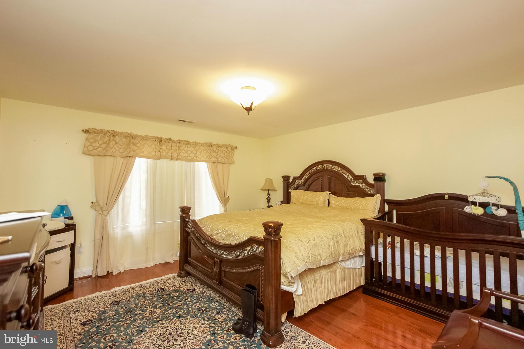 GRANBY WOODS - Residential