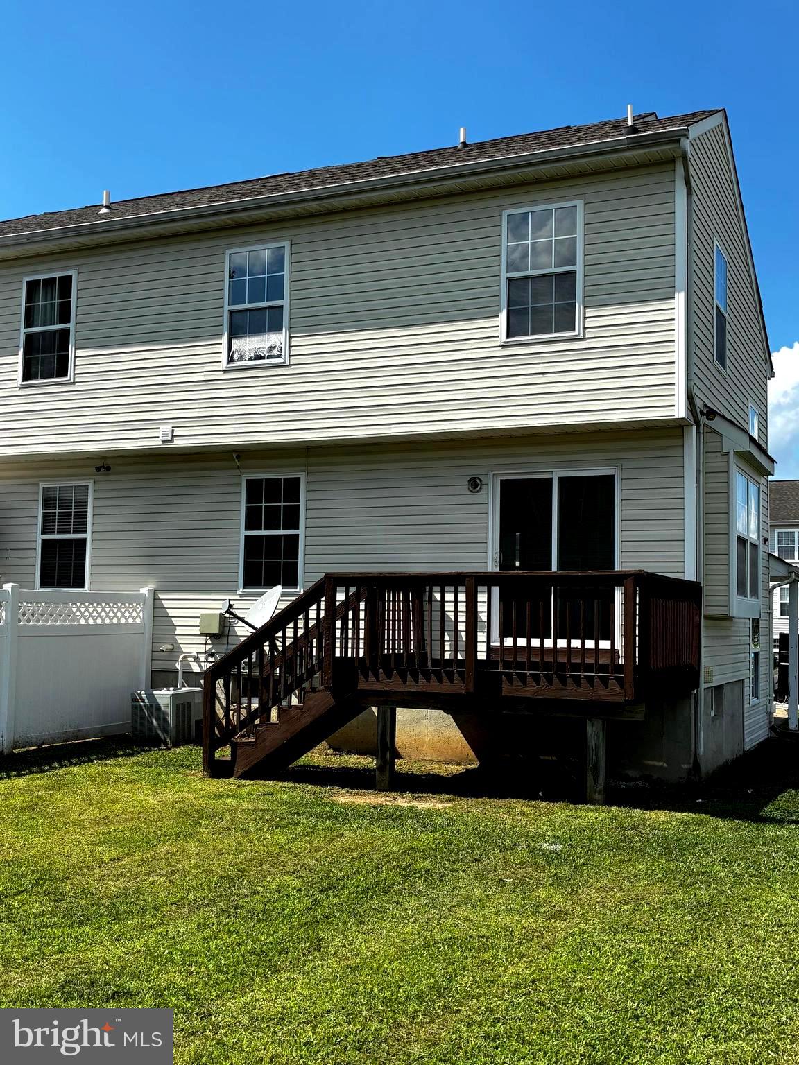 389 BRADDOCK ROAD
