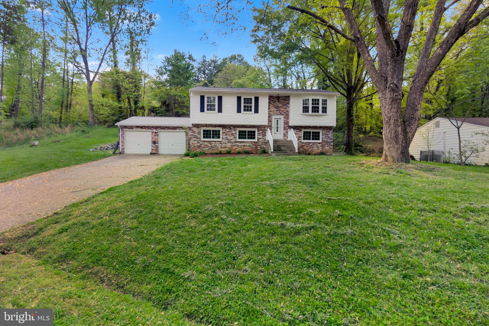 HICKORY RIDGE - Residential