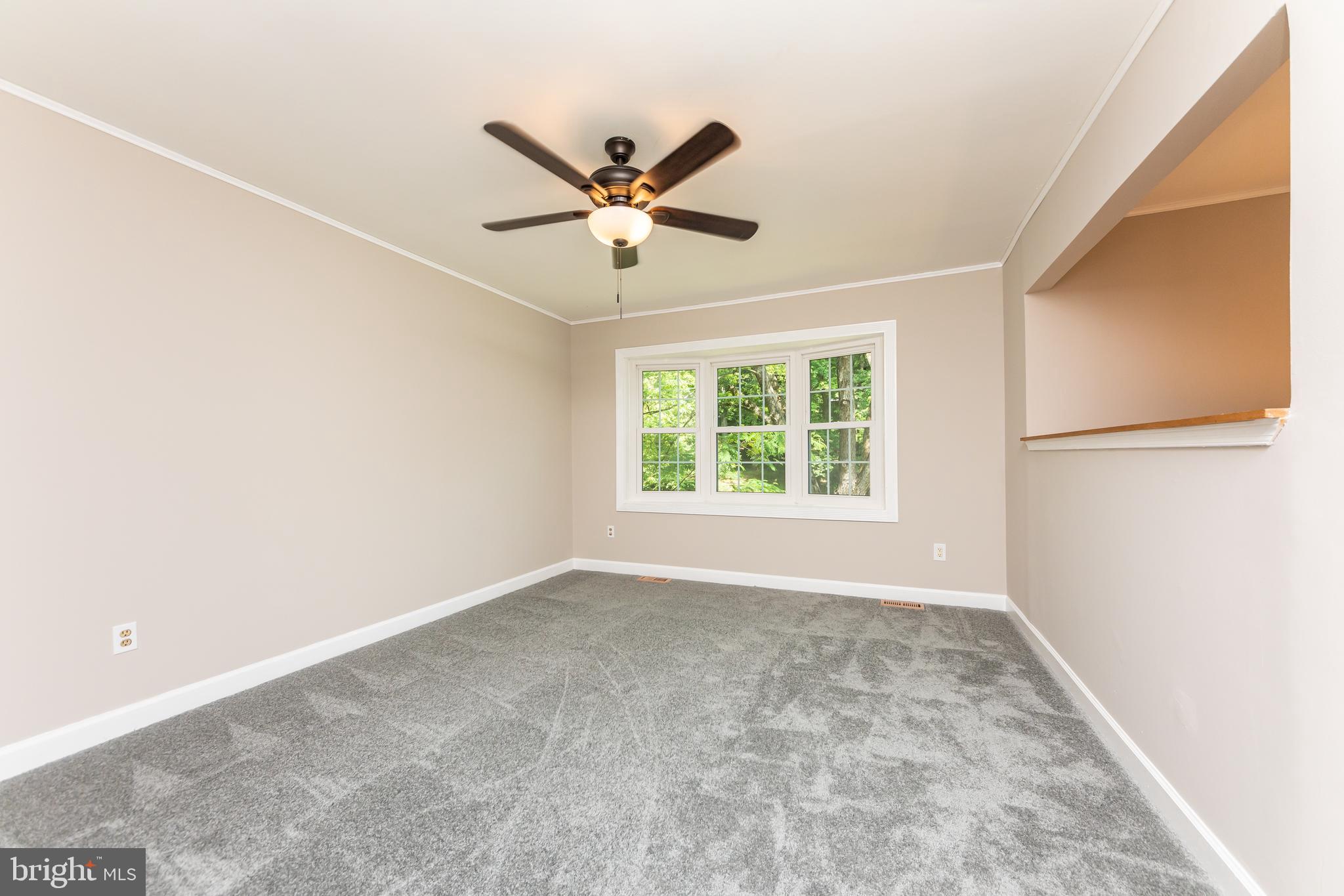 HICKORY RIDGE - Residential