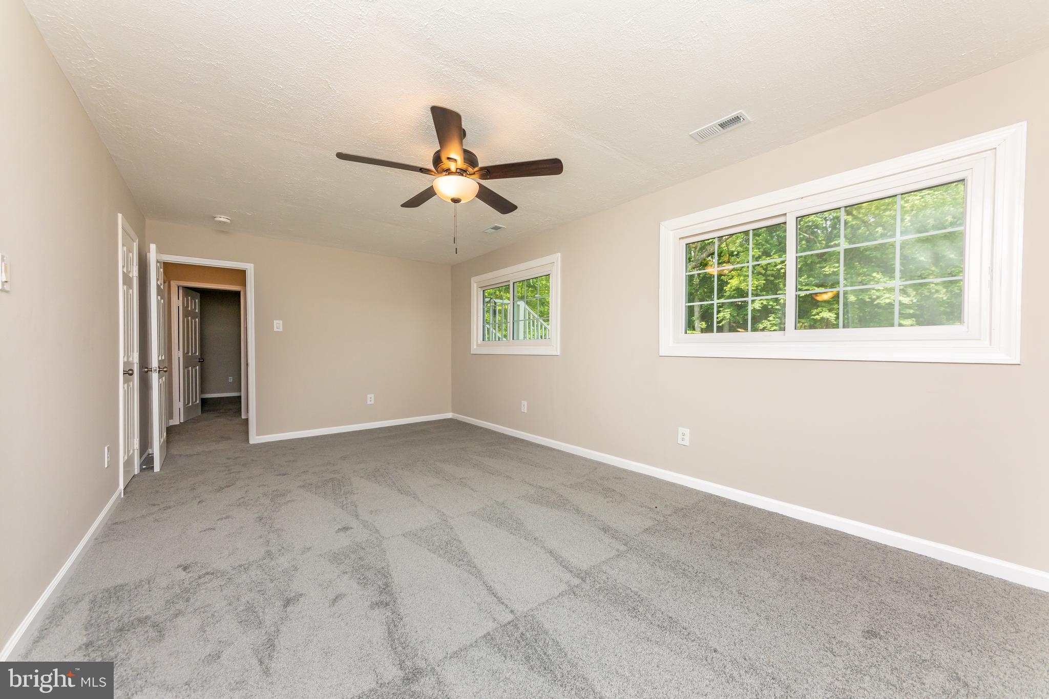 HICKORY RIDGE - Residential