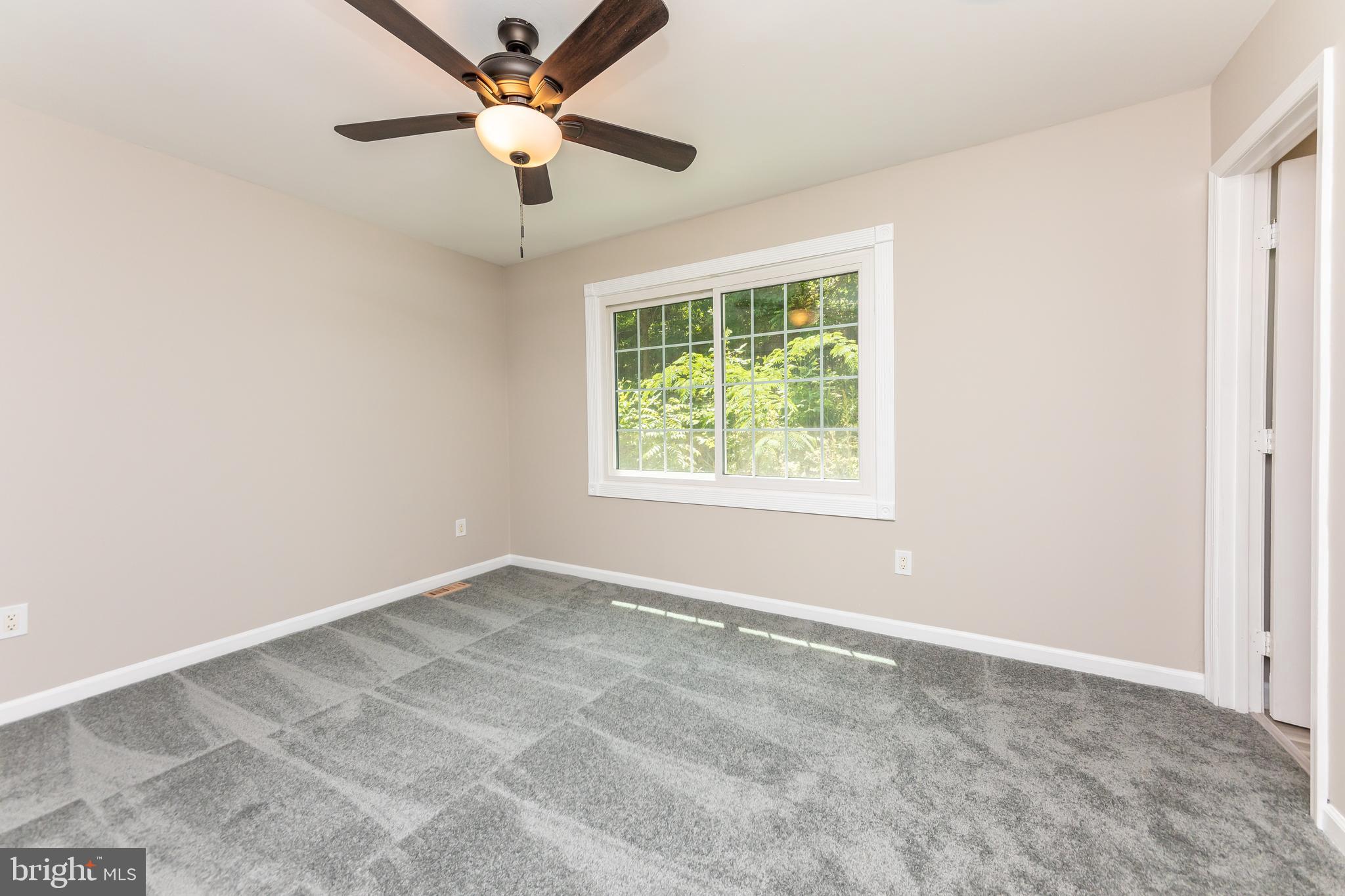 HICKORY RIDGE - Residential