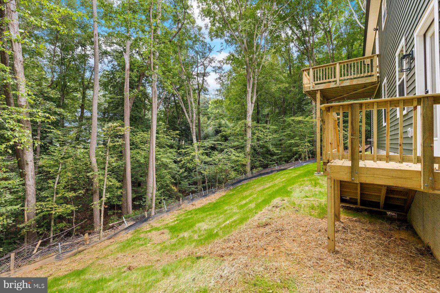 PRESIDENTIAL LAKES - Residential