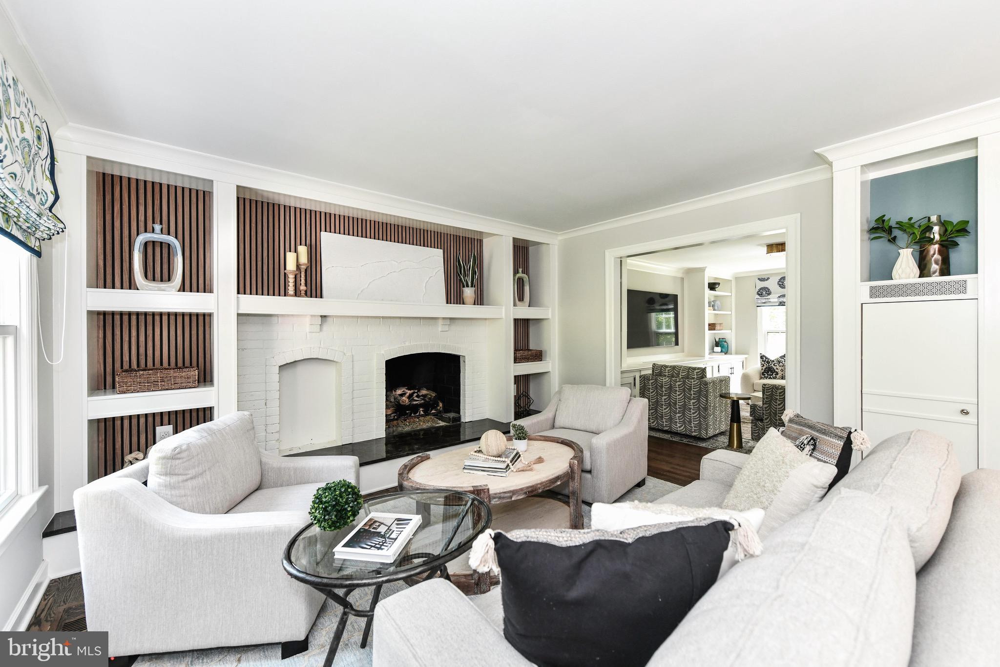 HICKORY CREEK - Residential