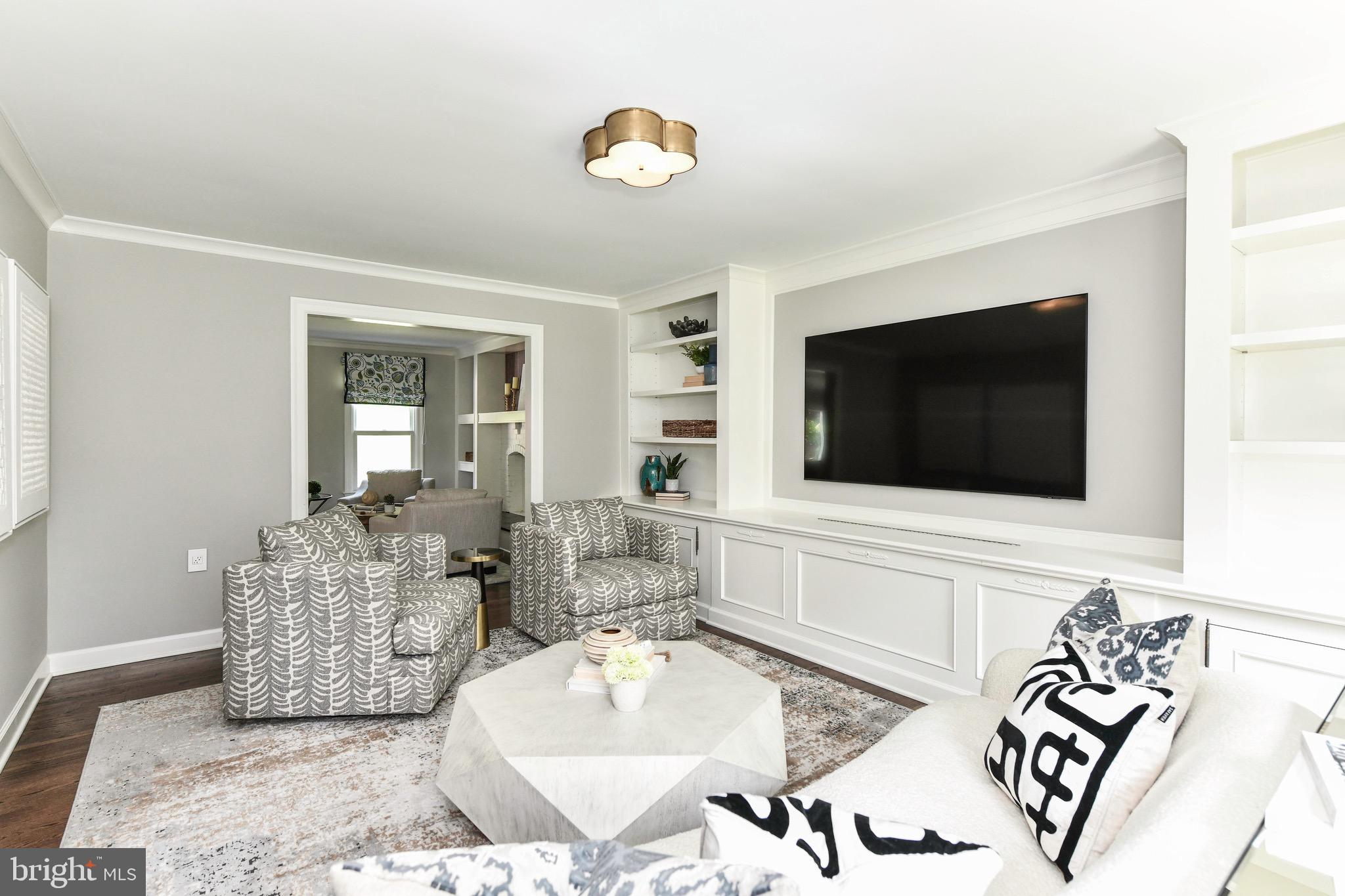 HICKORY CREEK - Residential