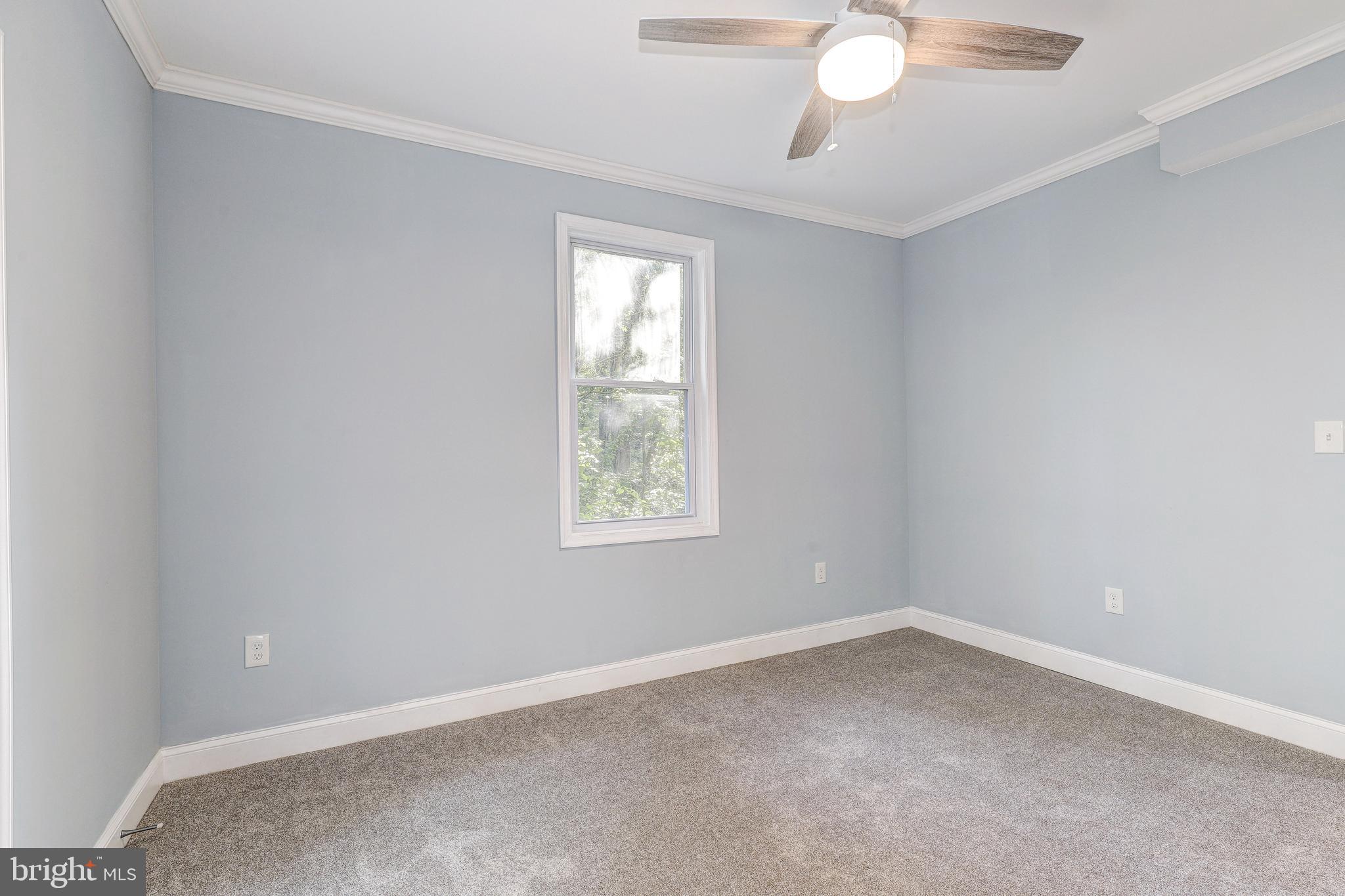 COUNTY SIDE - Residential