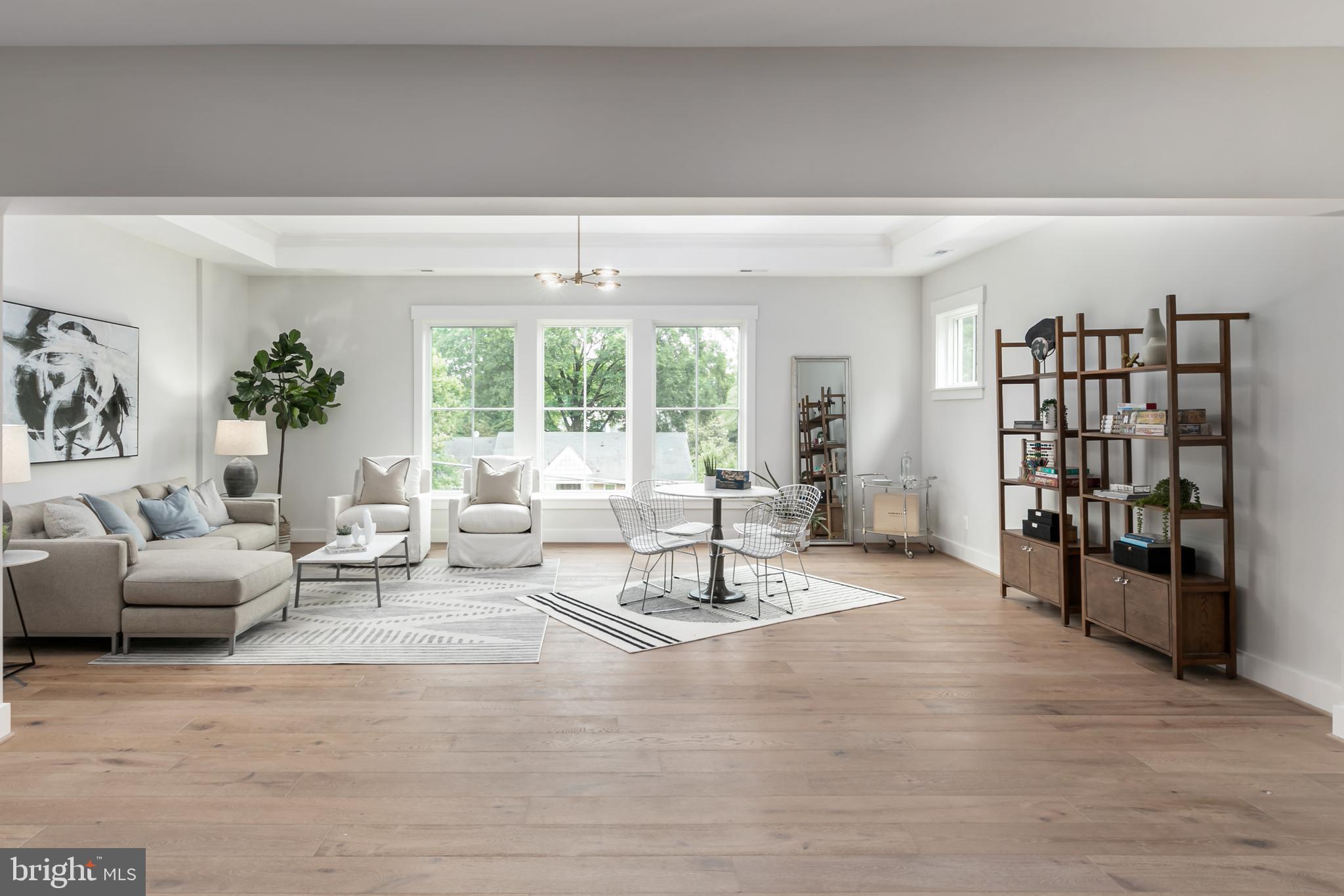 CHESTERBROOK WOODS - Residential