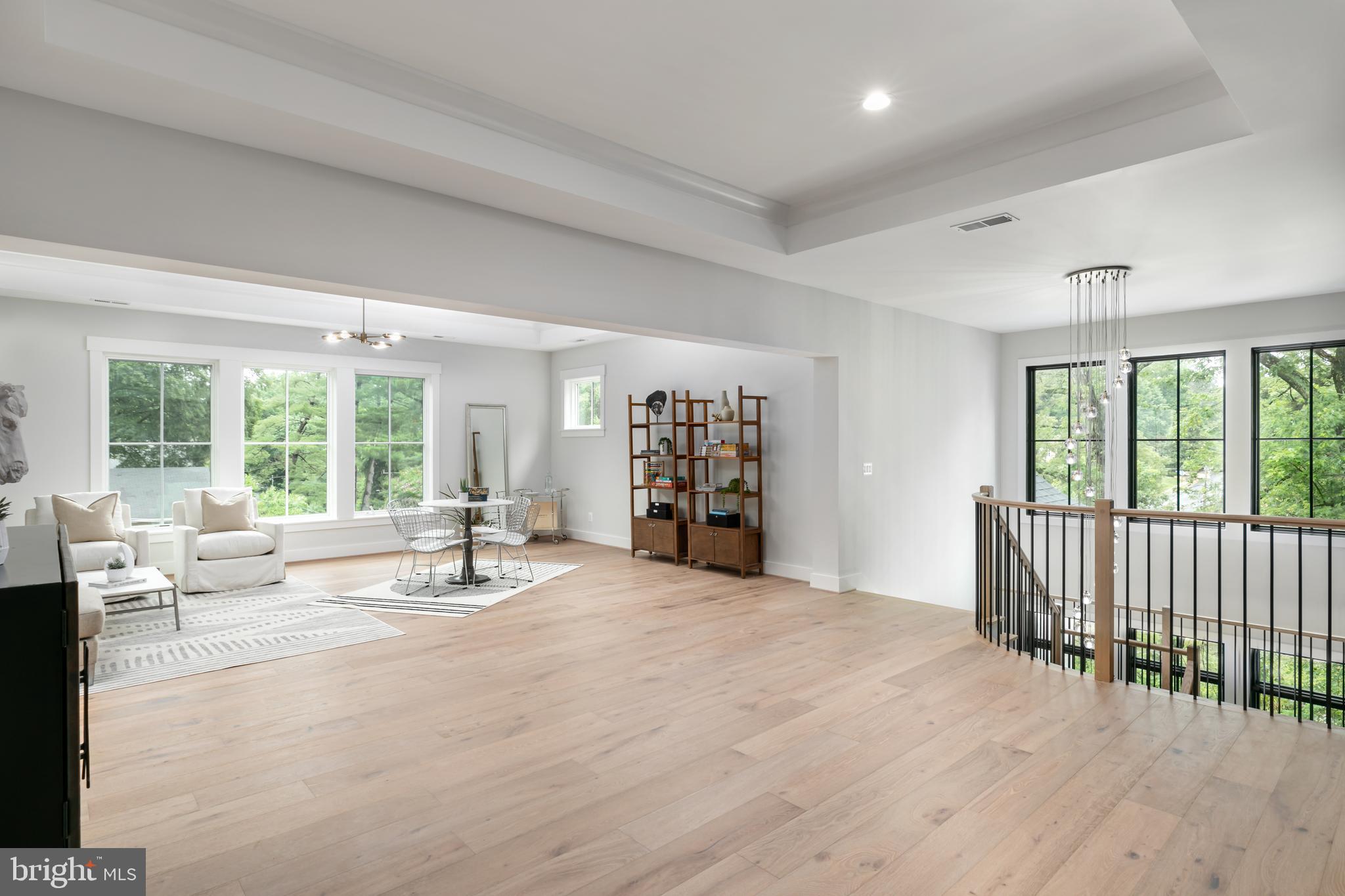 CHESTERBROOK WOODS - Residential