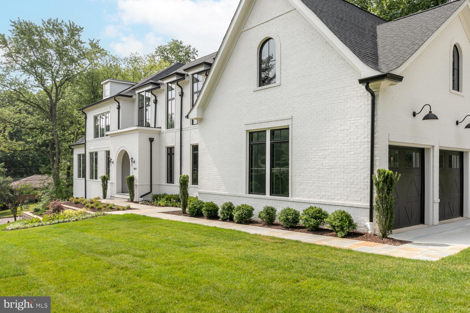 CHESTERBROOK WOODS - Residential