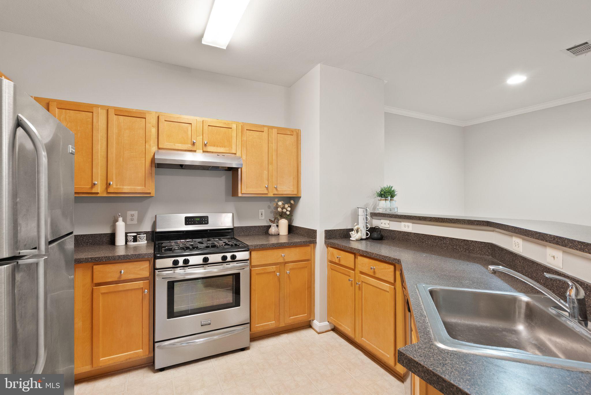 STONEGATE AT FAIRCREST - Residential Lease