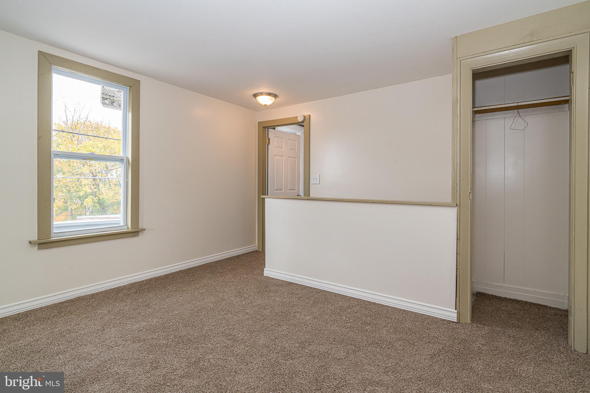 LEBANON CITY - Residential