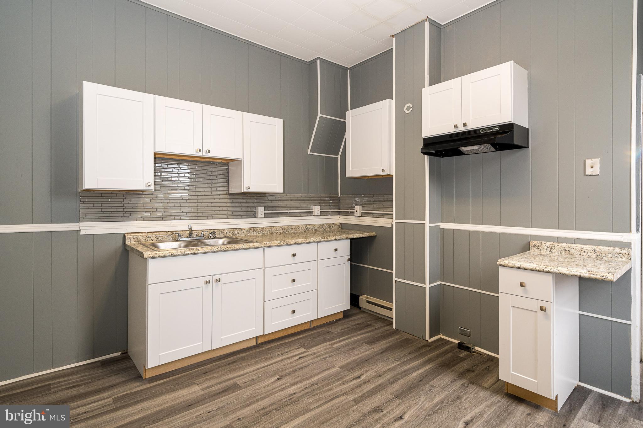 LEBANON CITY - Residential