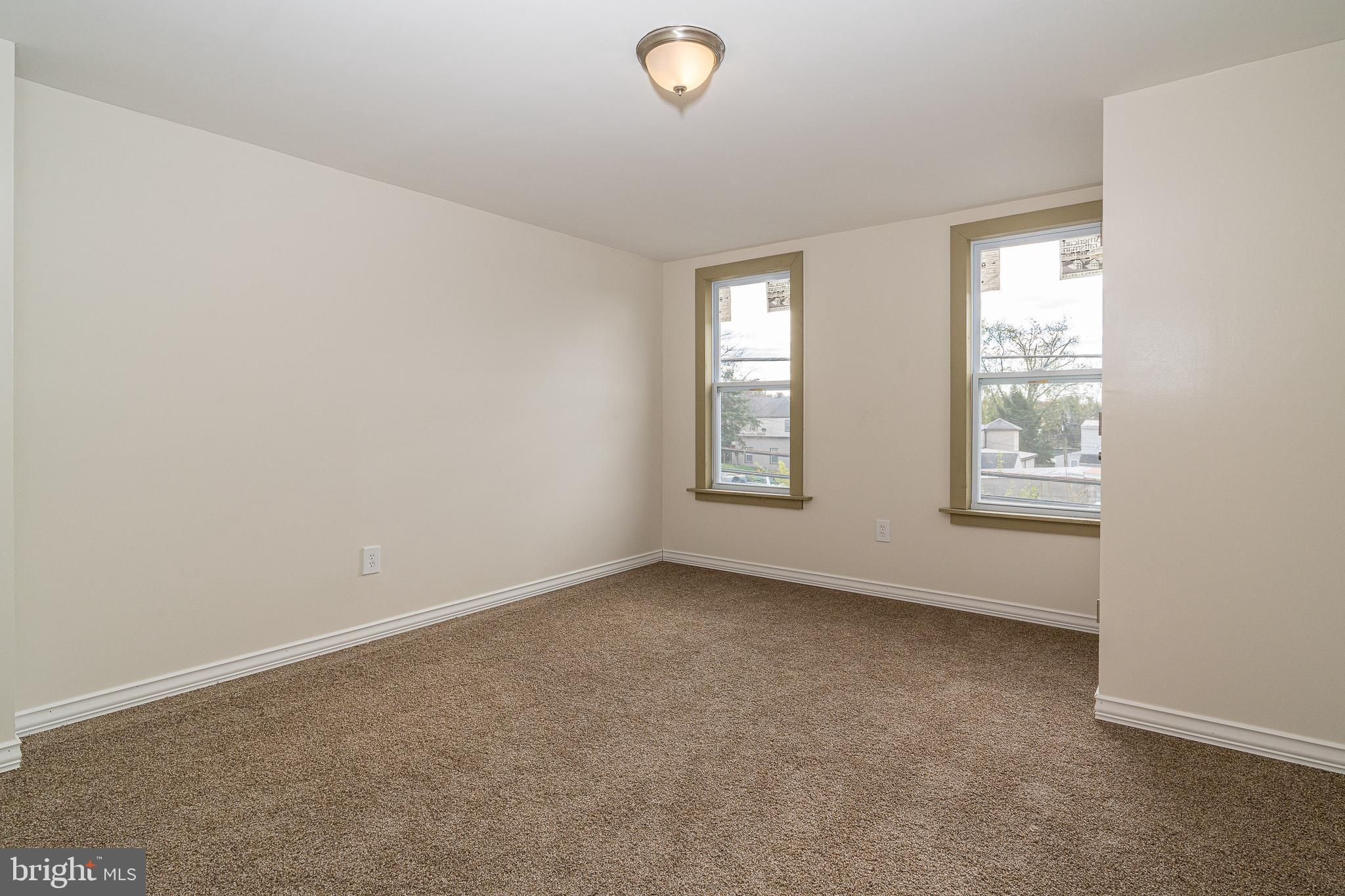 LEBANON CITY - Residential