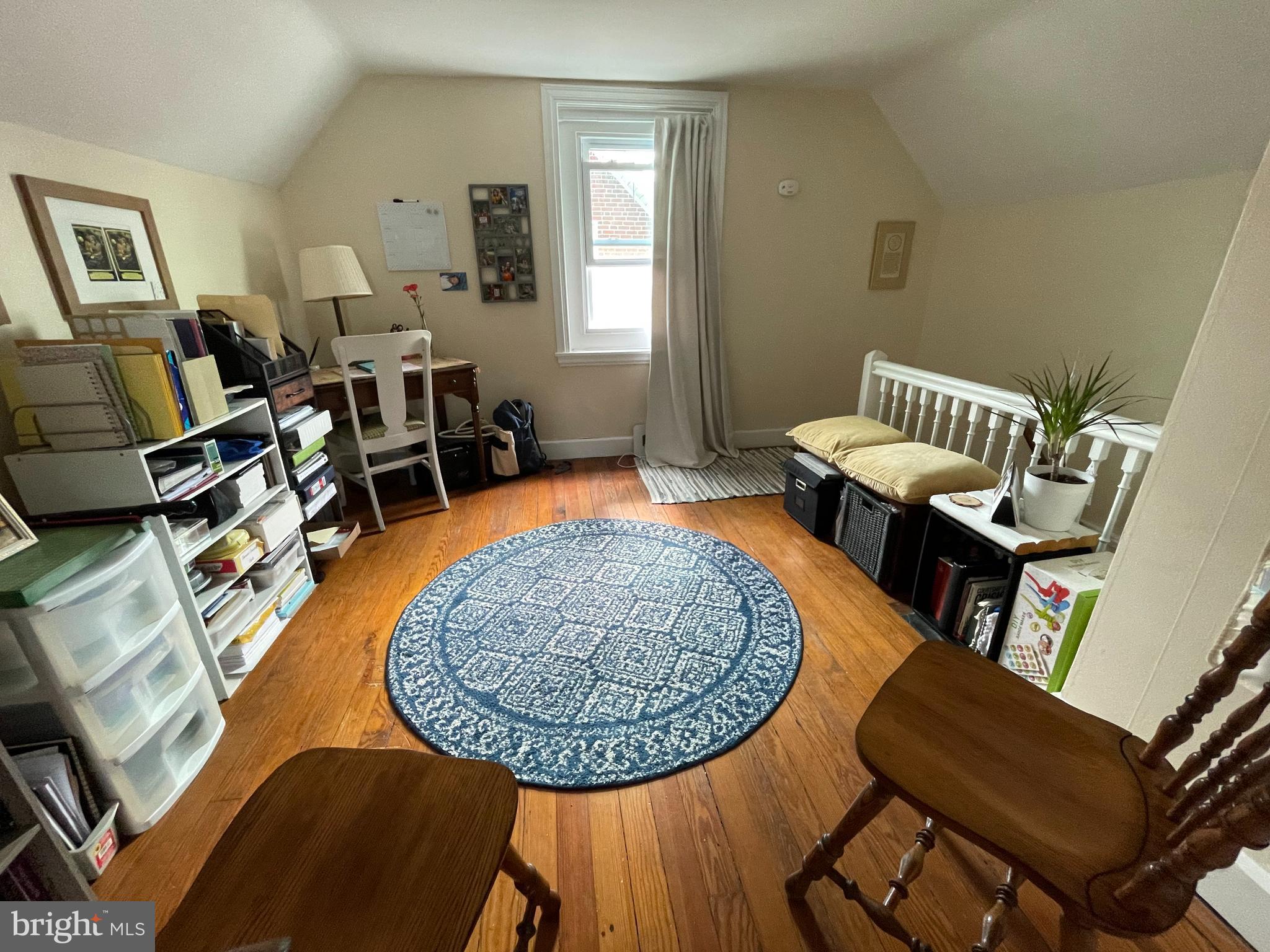 ADMORE - Residential