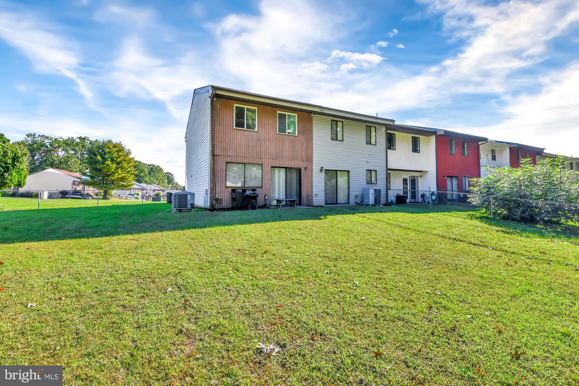 DEERFIELD - Residential