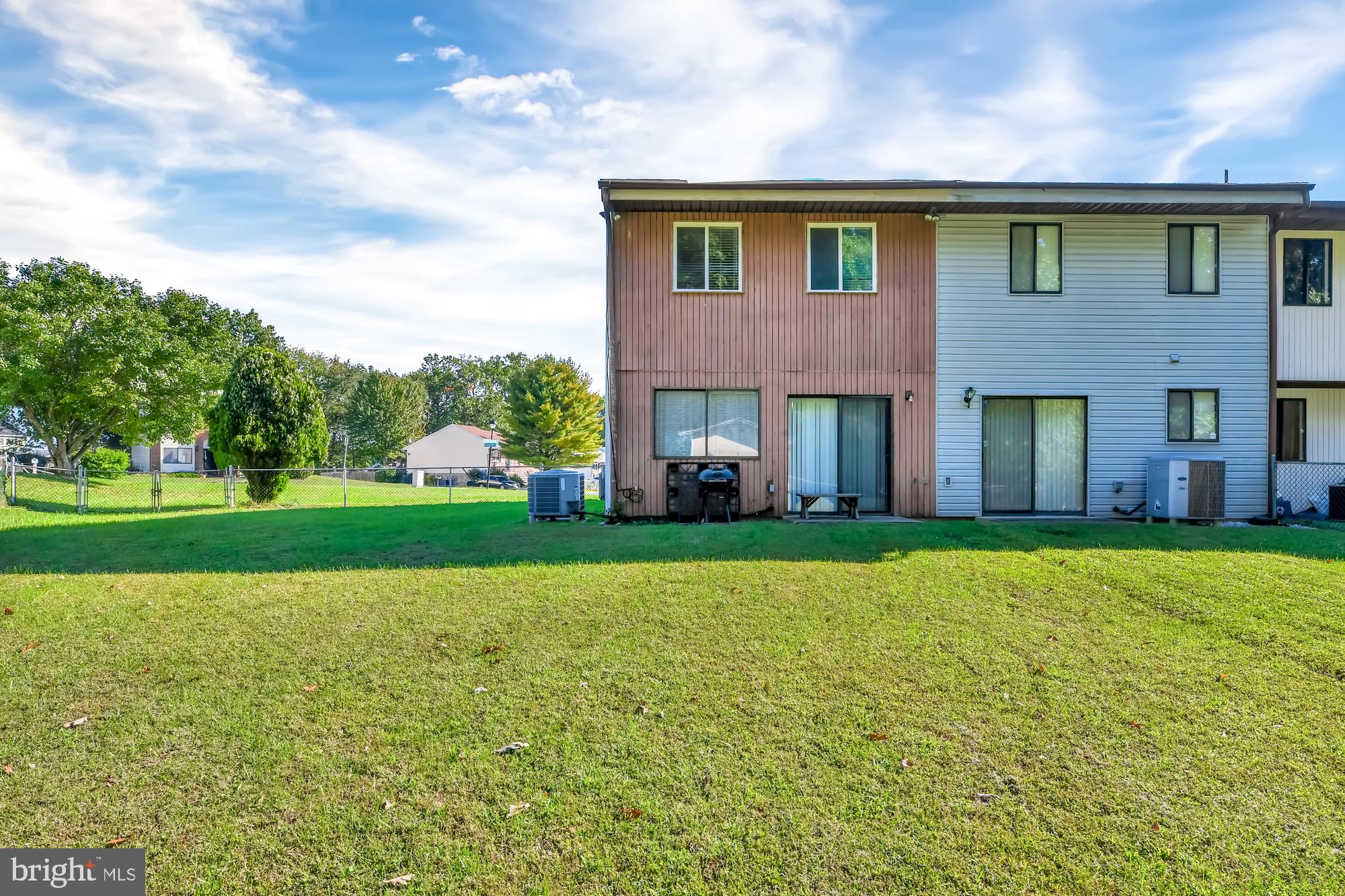 DEERFIELD - Residential