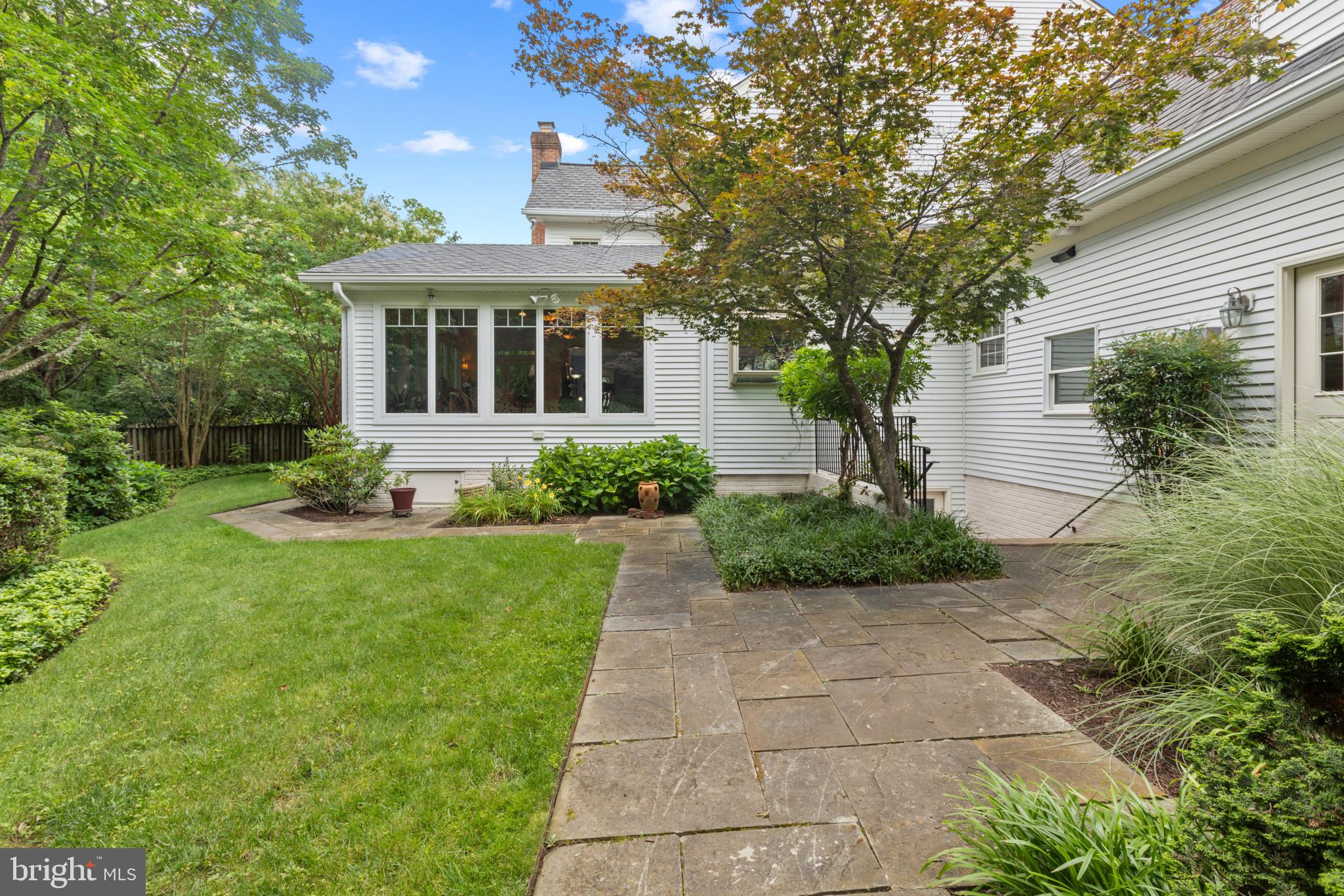 POPLAR PARK - Residential