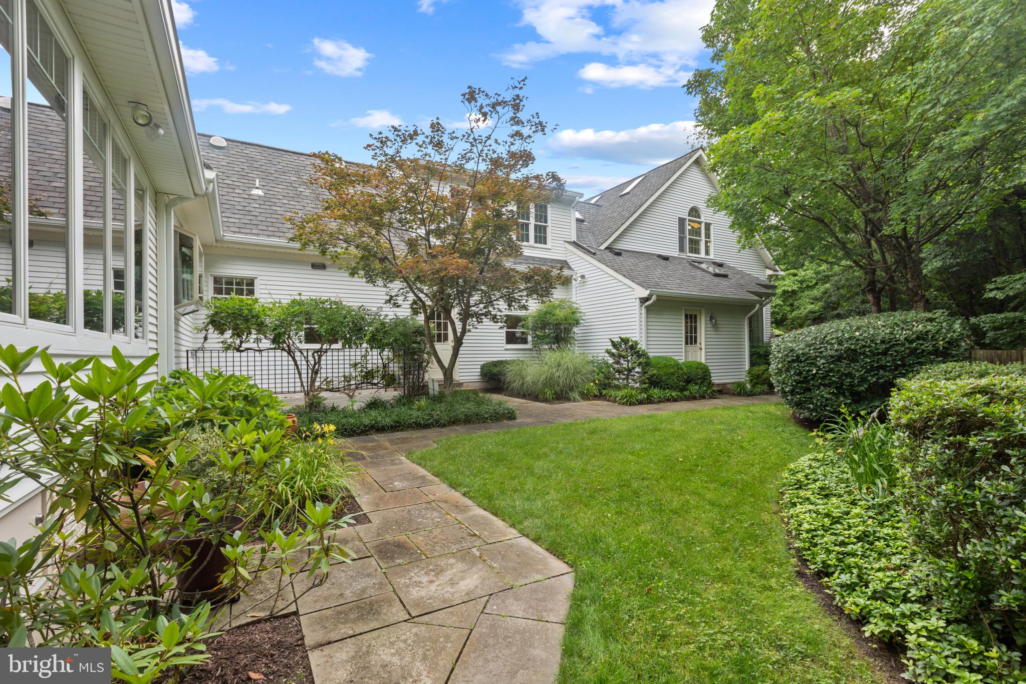 POPLAR PARK - Residential