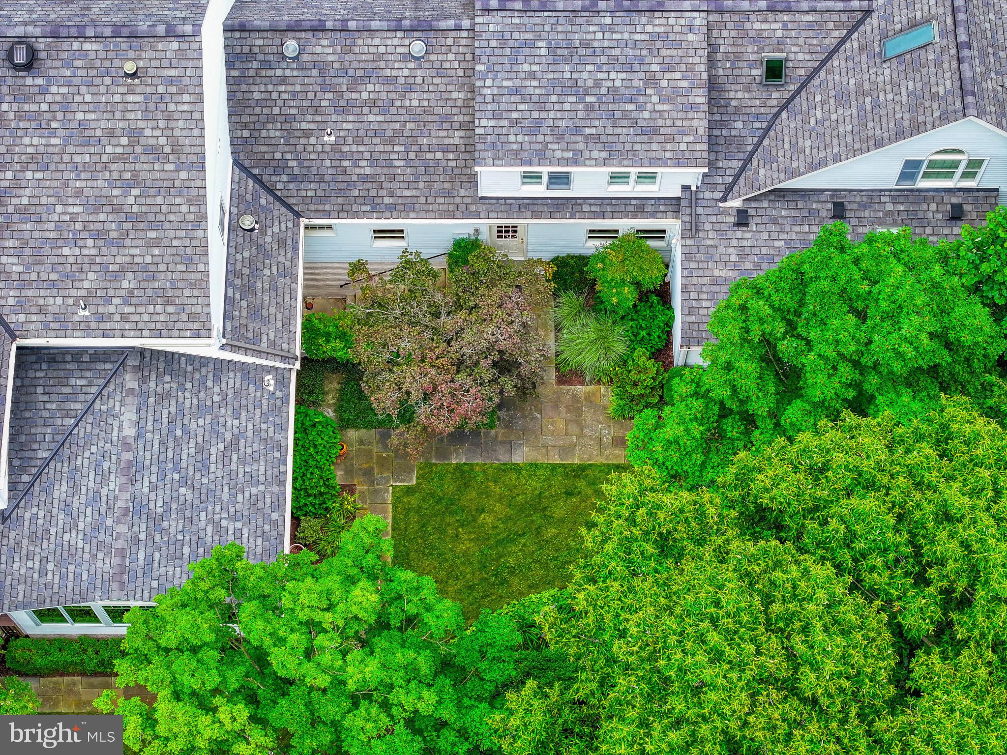 POPLAR PARK - Residential