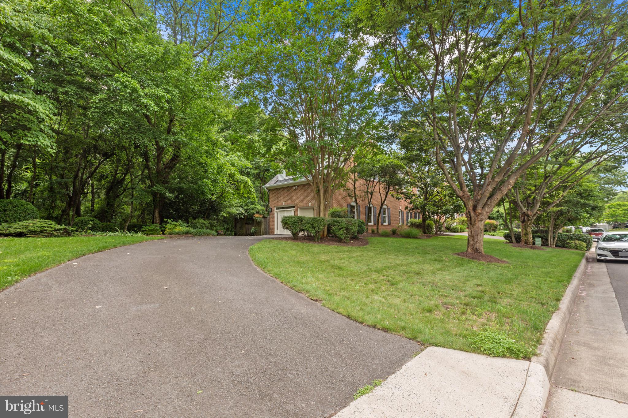 POPLAR PARK - Residential