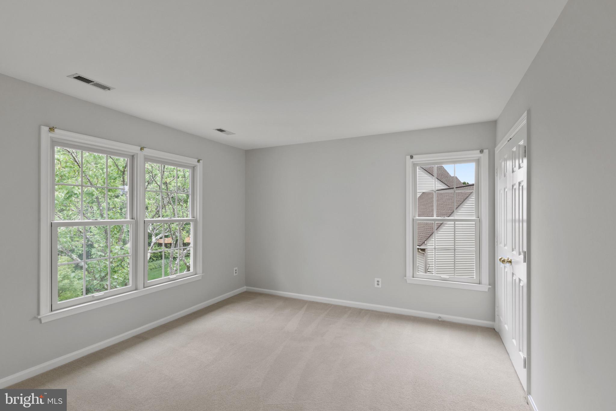 POPLAR PARK - Residential