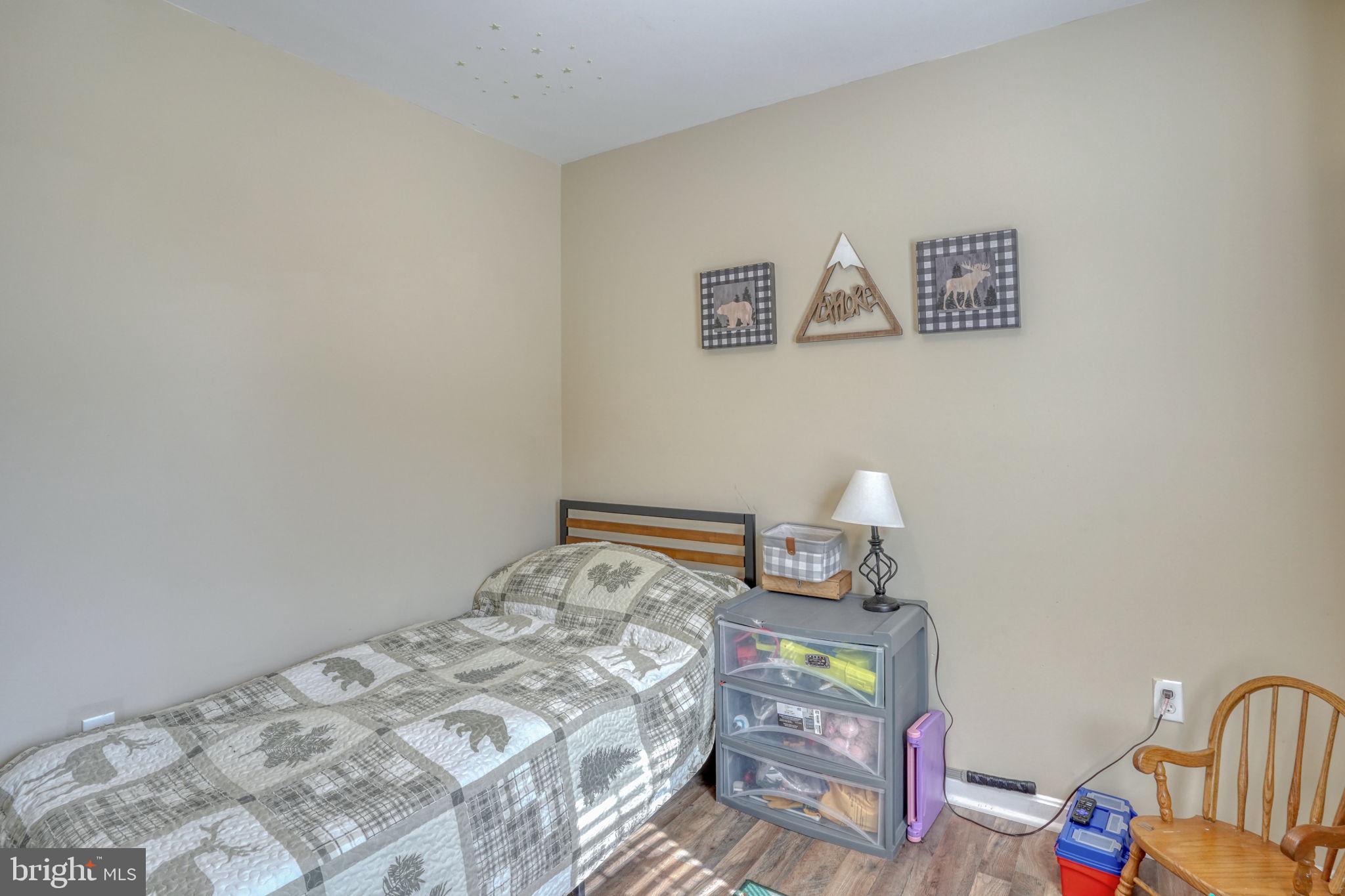 BACKLANDING ESTATES - Residential