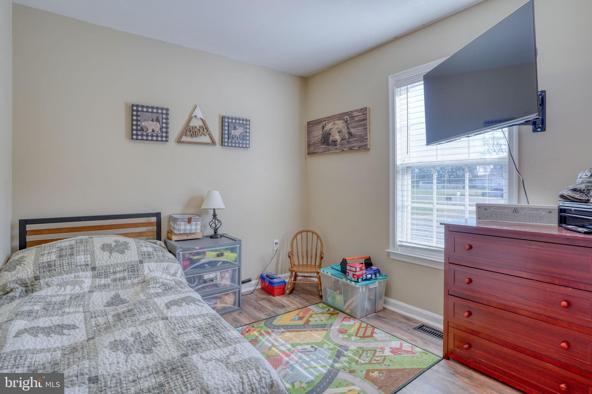 BACKLANDING ESTATES - Residential