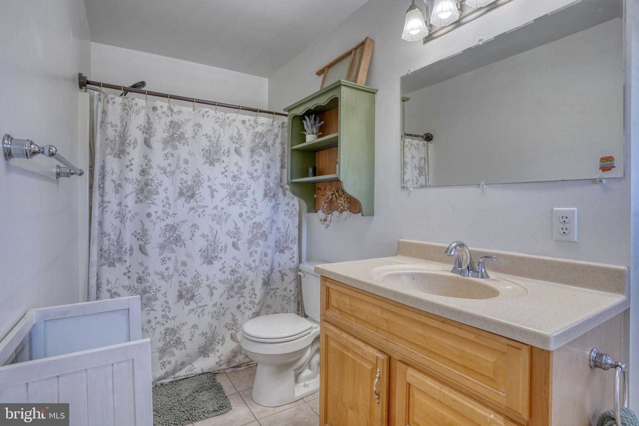 BACKLANDING ESTATES - Residential