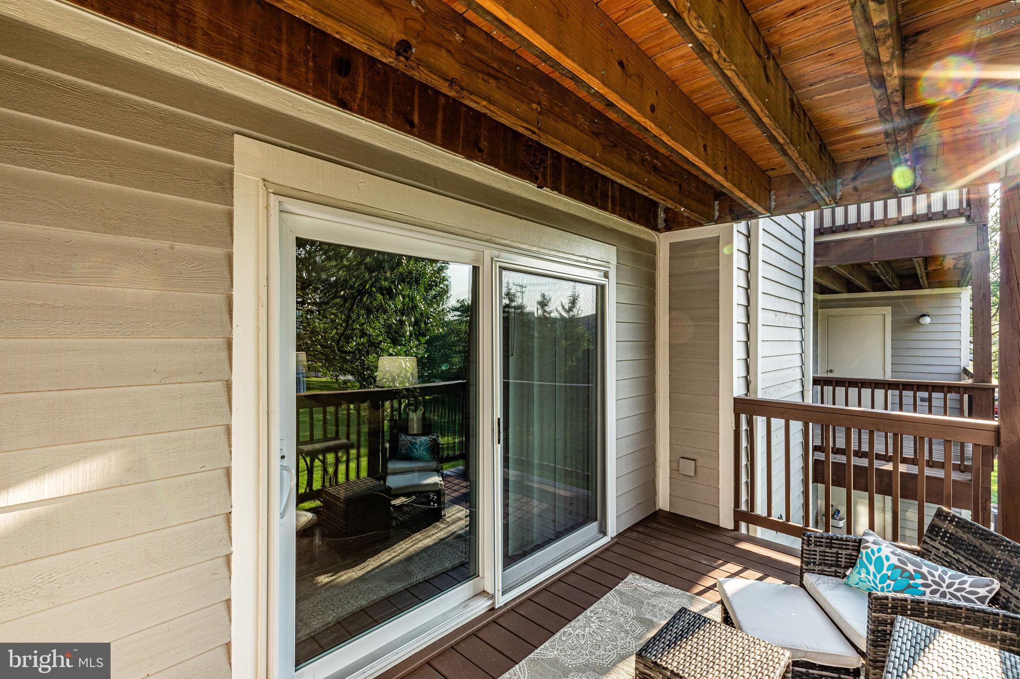 CROMWELL FOUNTAIN - Residential