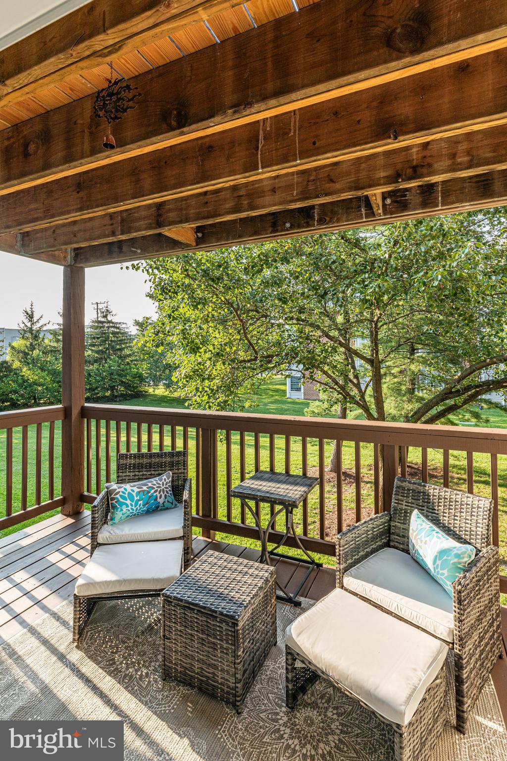 CROMWELL FOUNTAIN - Residential