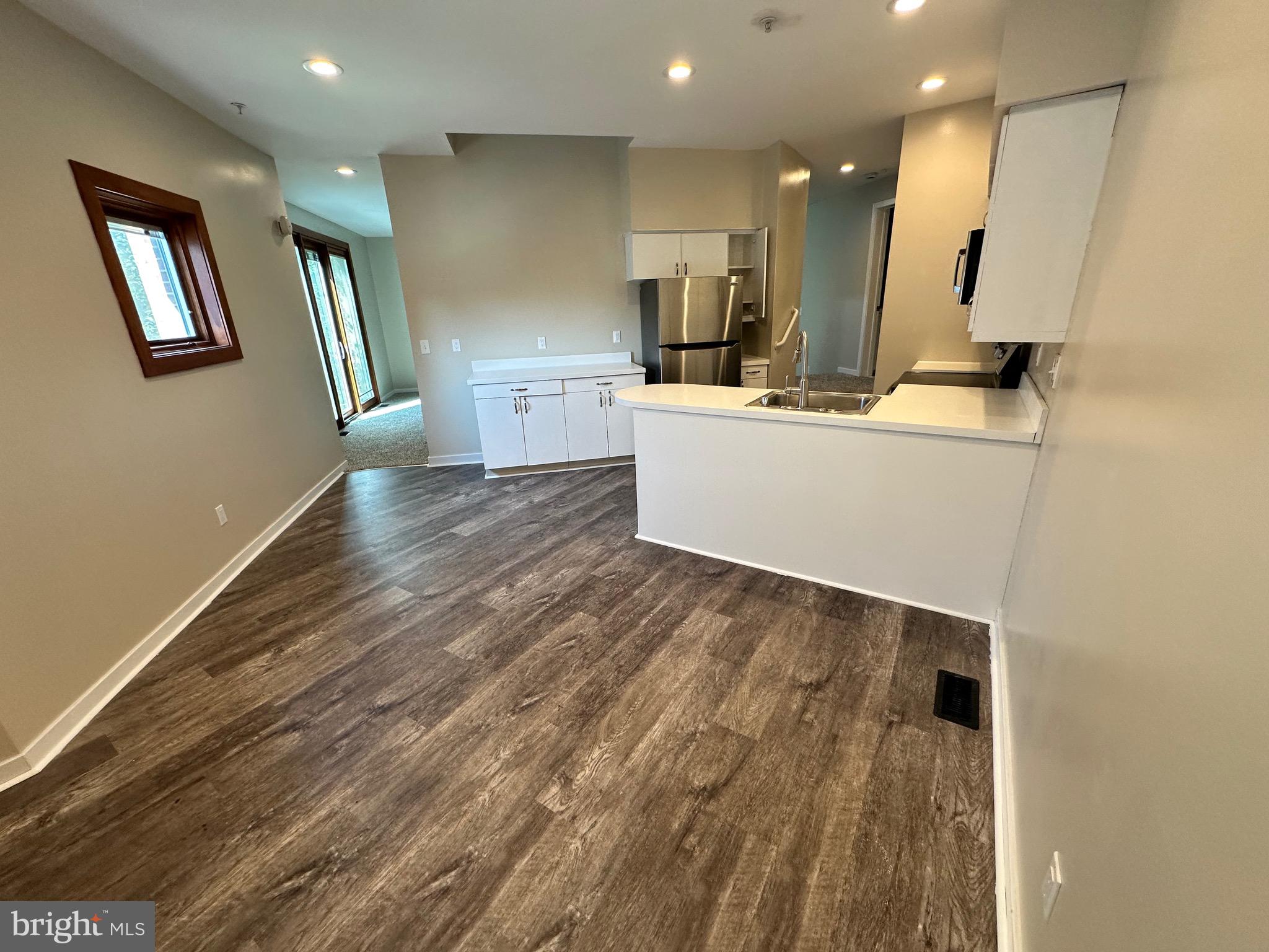 TROLLEY SQUARE - Residential