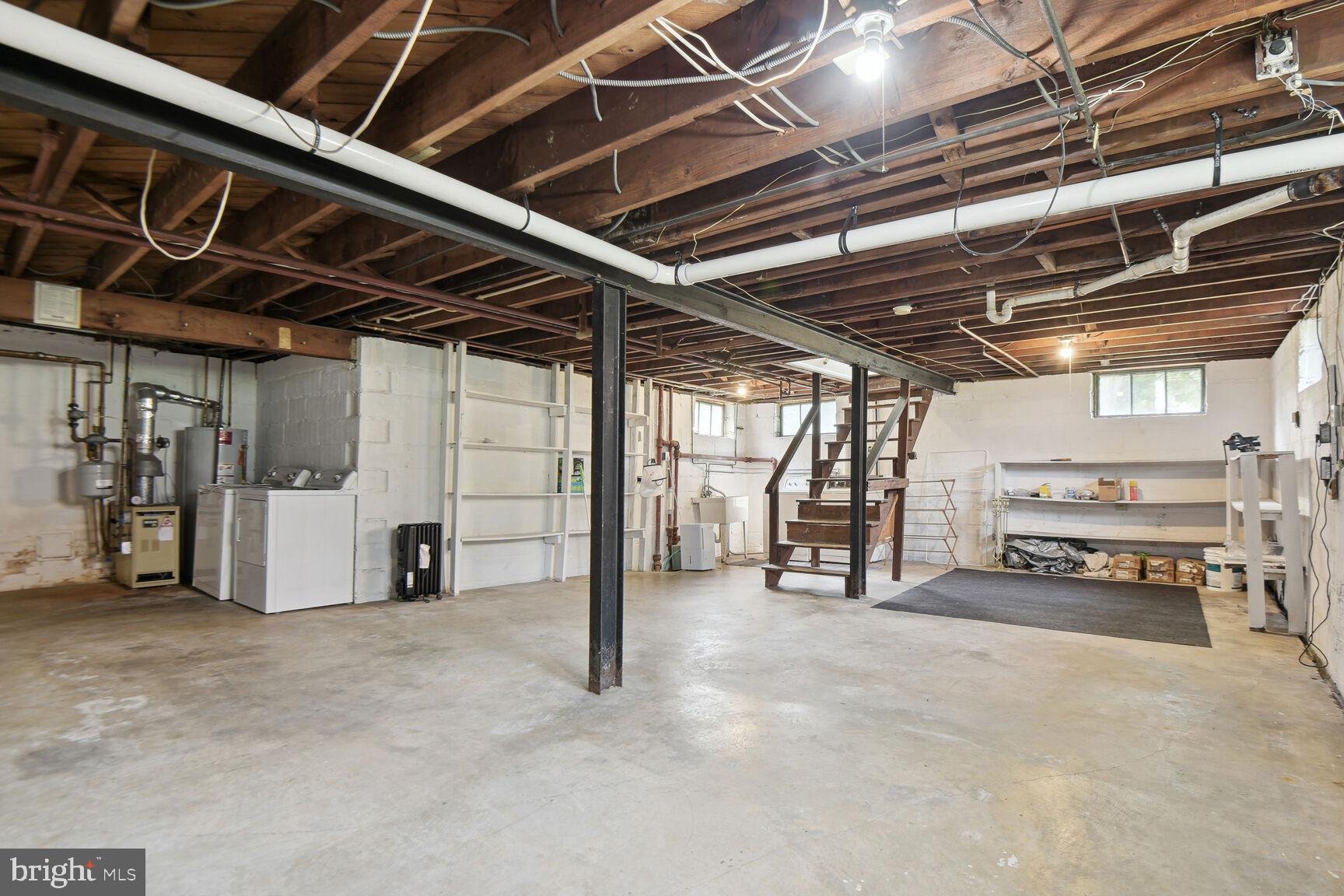 BARCROFT - Residential Lease