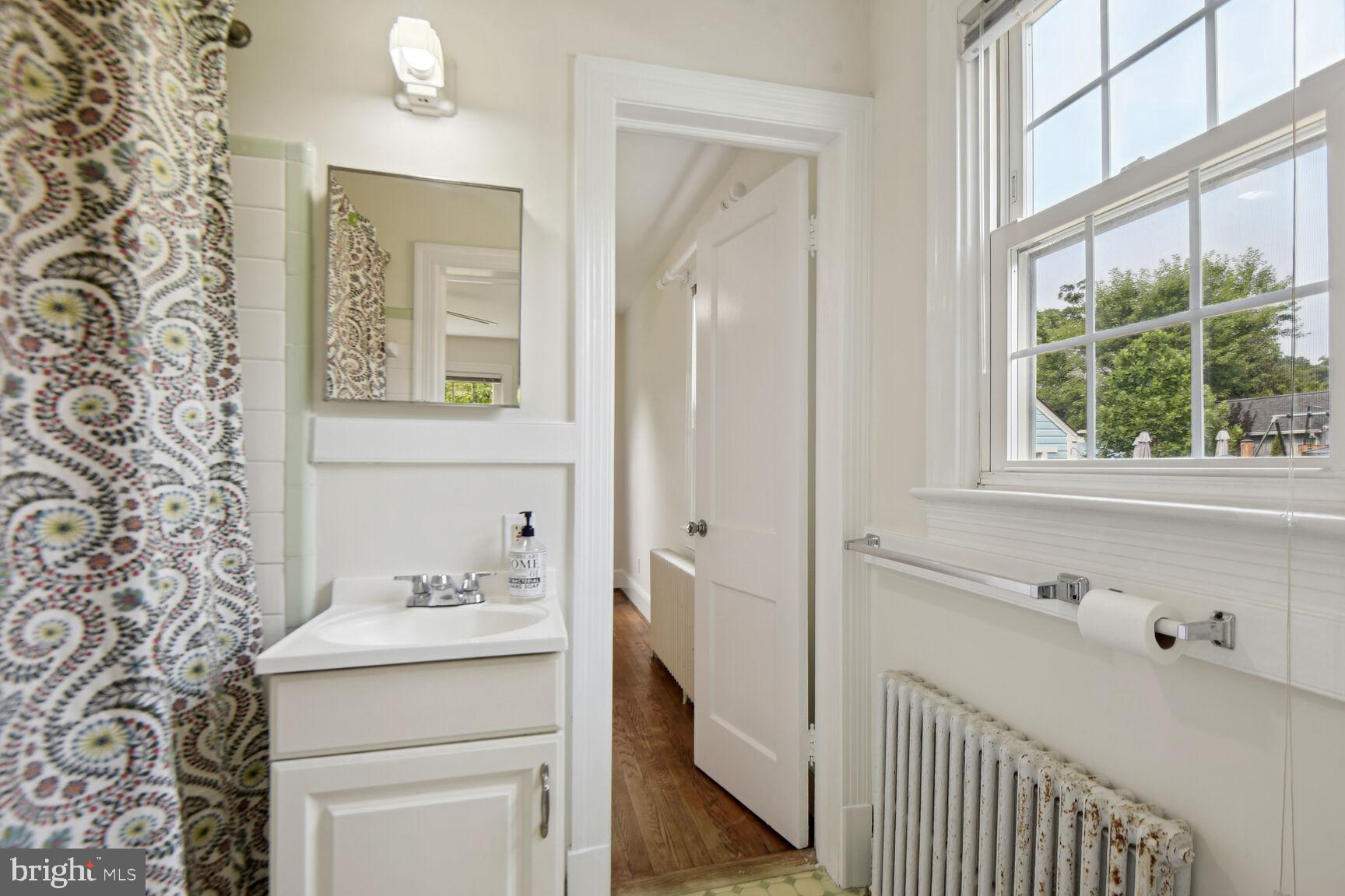 BARCROFT - Residential Lease