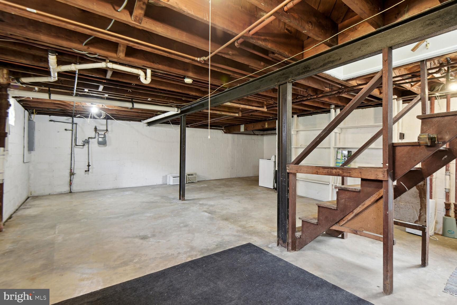 BARCROFT - Residential Lease