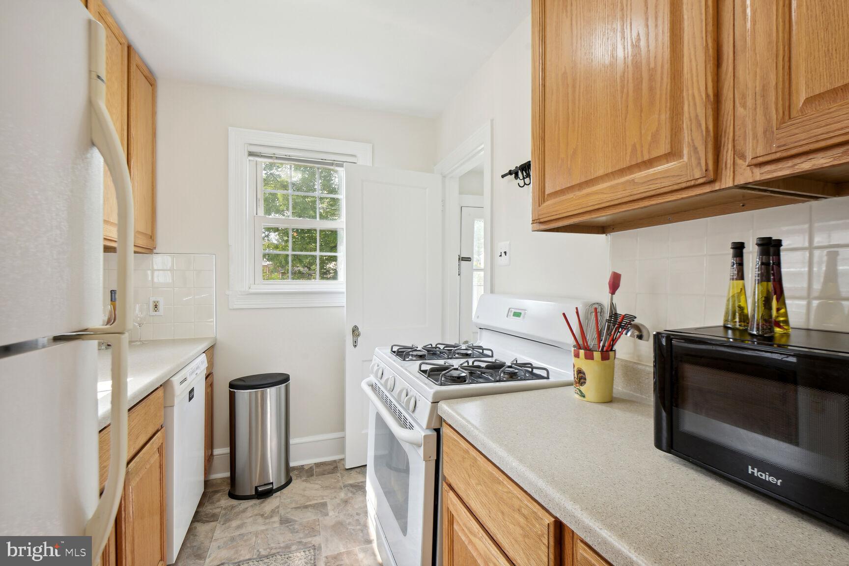 BARCROFT - Residential Lease