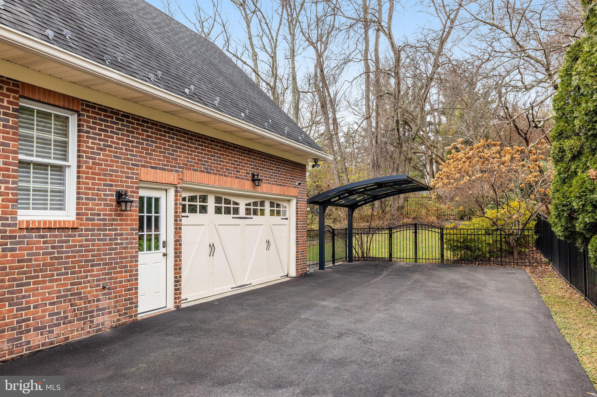 SPRING LAKE - Residential