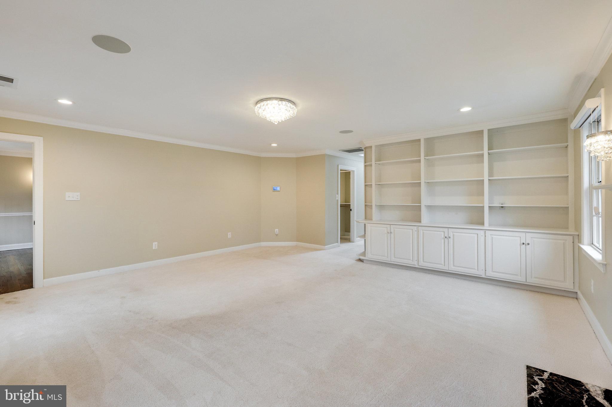 SPRING LAKE - Residential