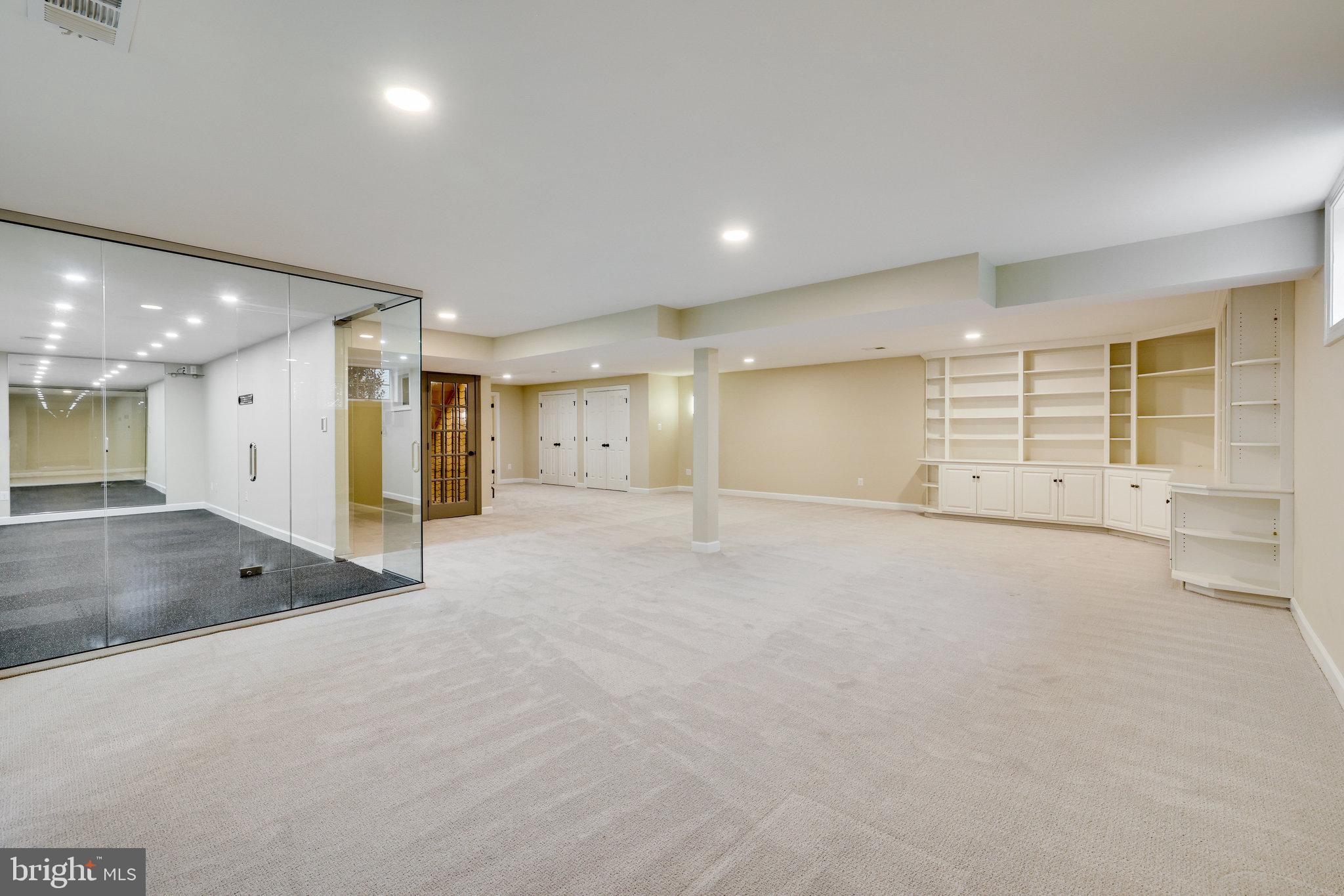 SPRING LAKE - Residential